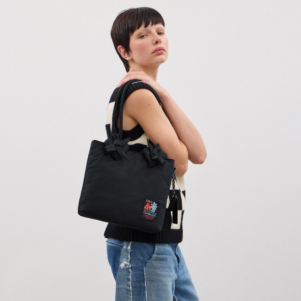 Coach Coachtopia Loop Small Tote With Heart Appliqué Black Multi