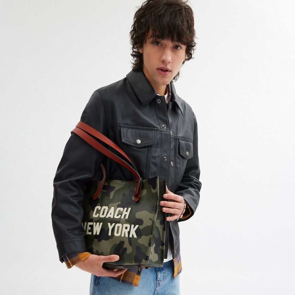 Coach Relay Tote Bag 34 With Camo Print And Coach Graphic Camo