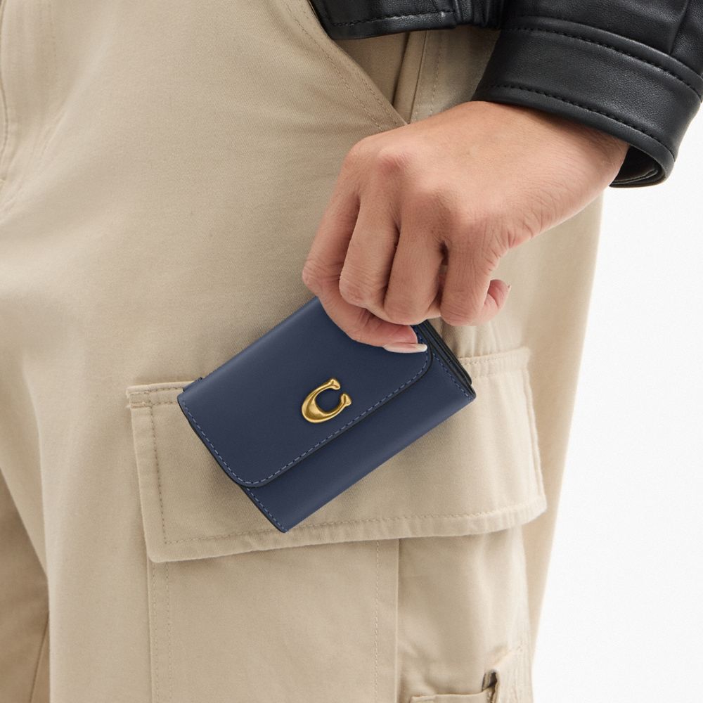 Coach Essential Card Holder Wallet Brass Navy