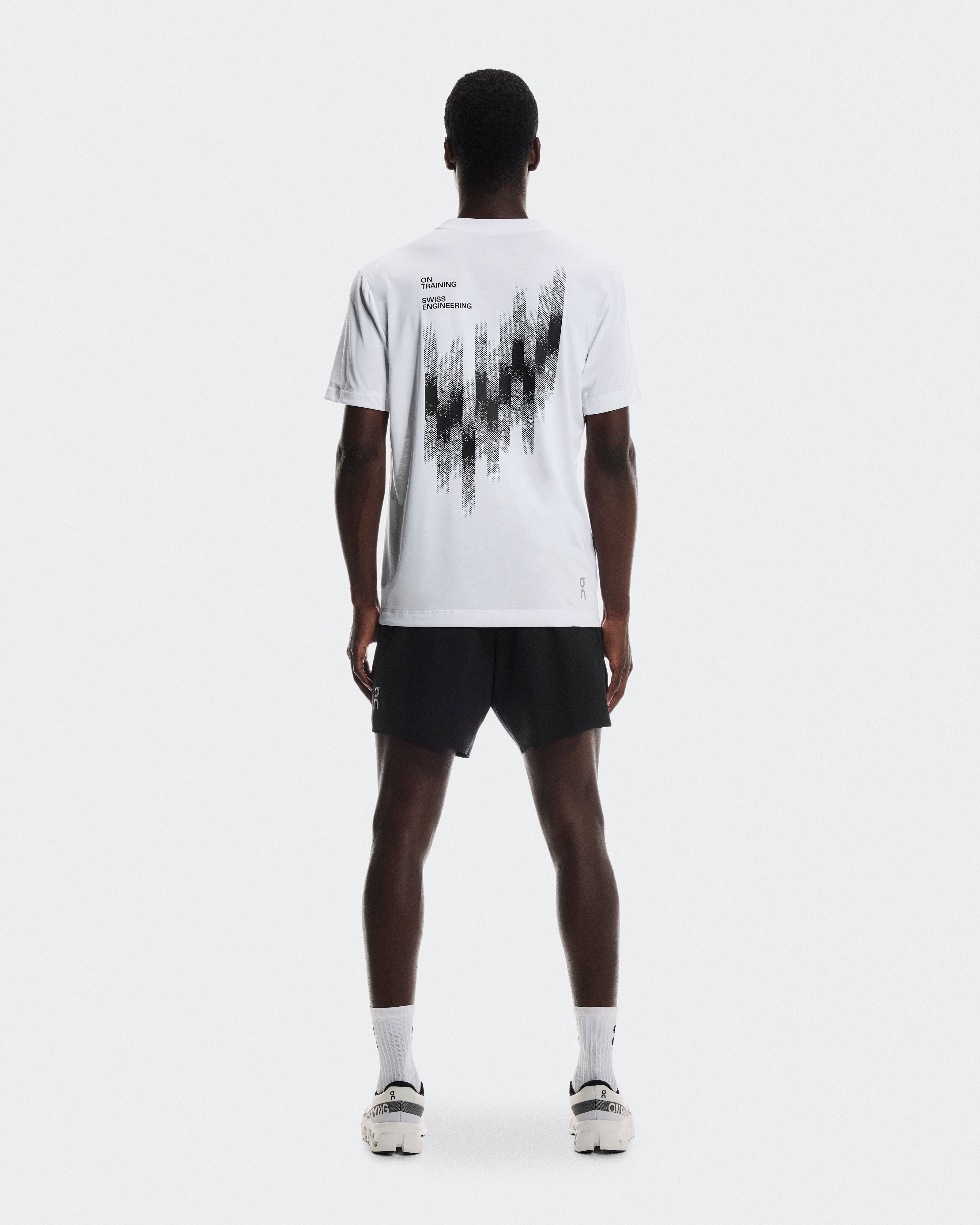 On Train Shorts Black