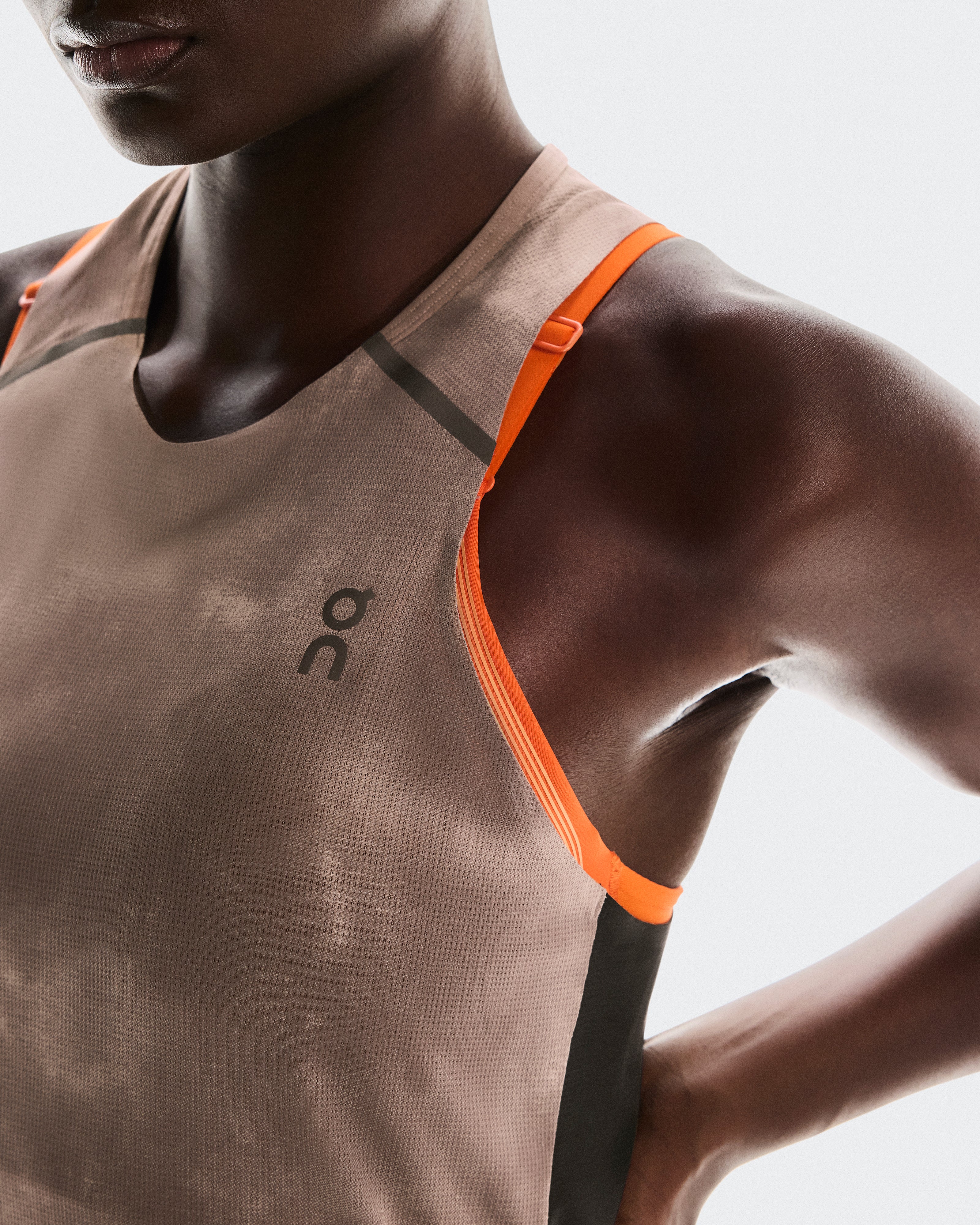 On Performance Tank Aop Cinder | Black (Women'S)