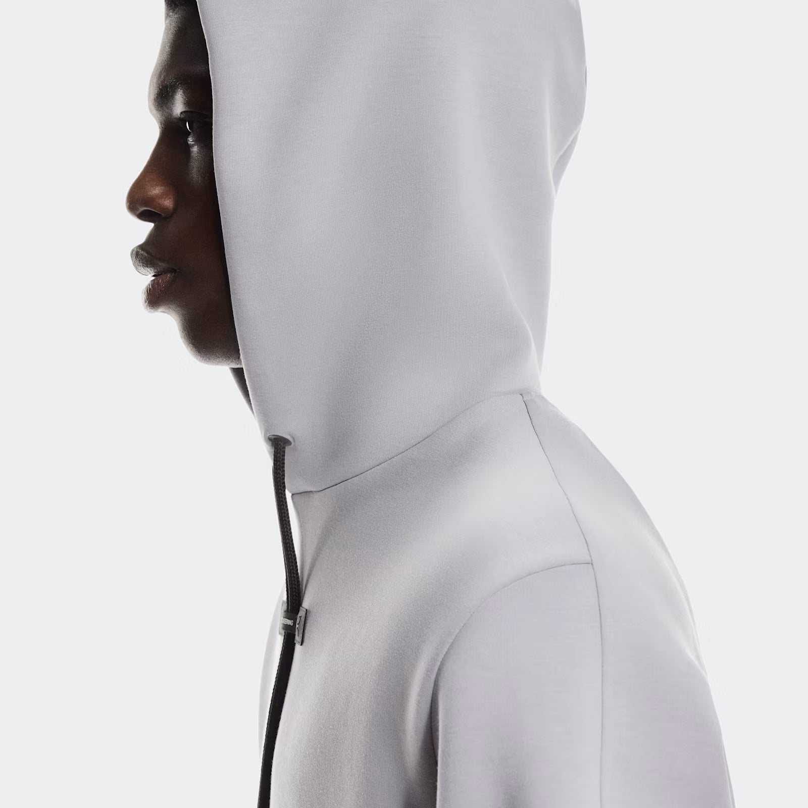 On Focus Tech Hoodie Lilac
