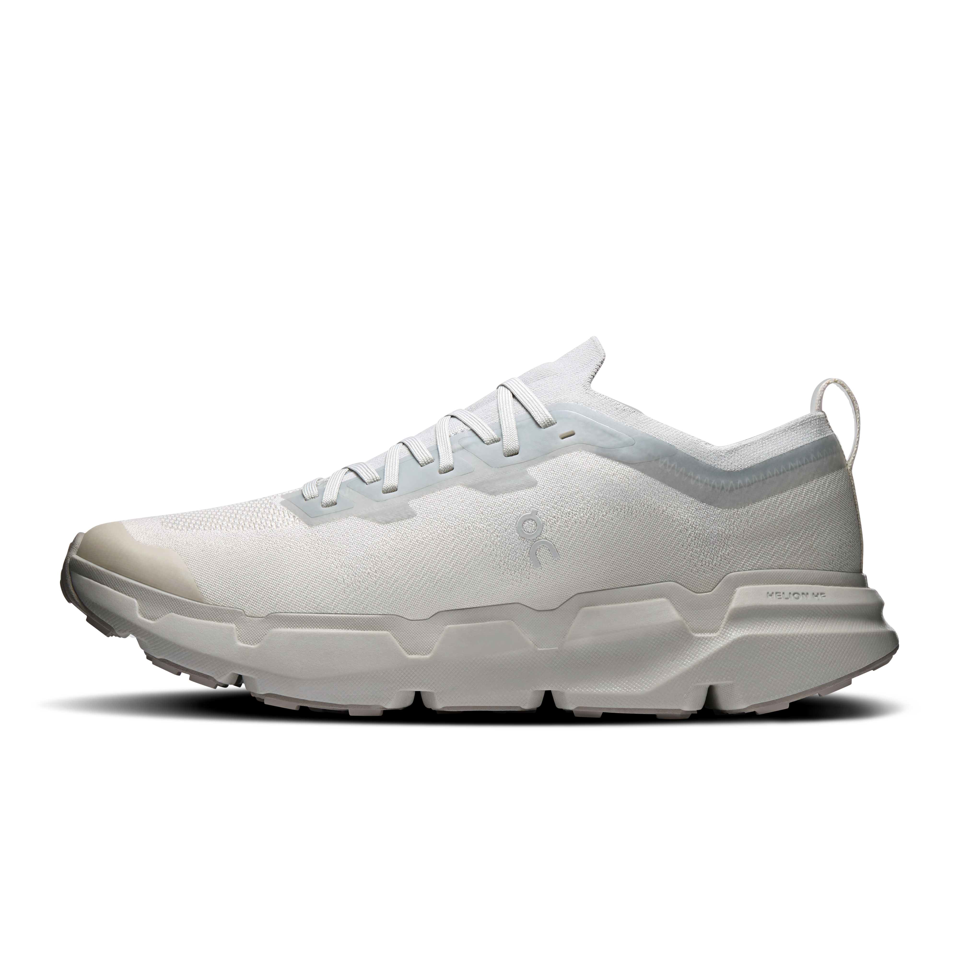 On Cloudsoma Glacier Pearl