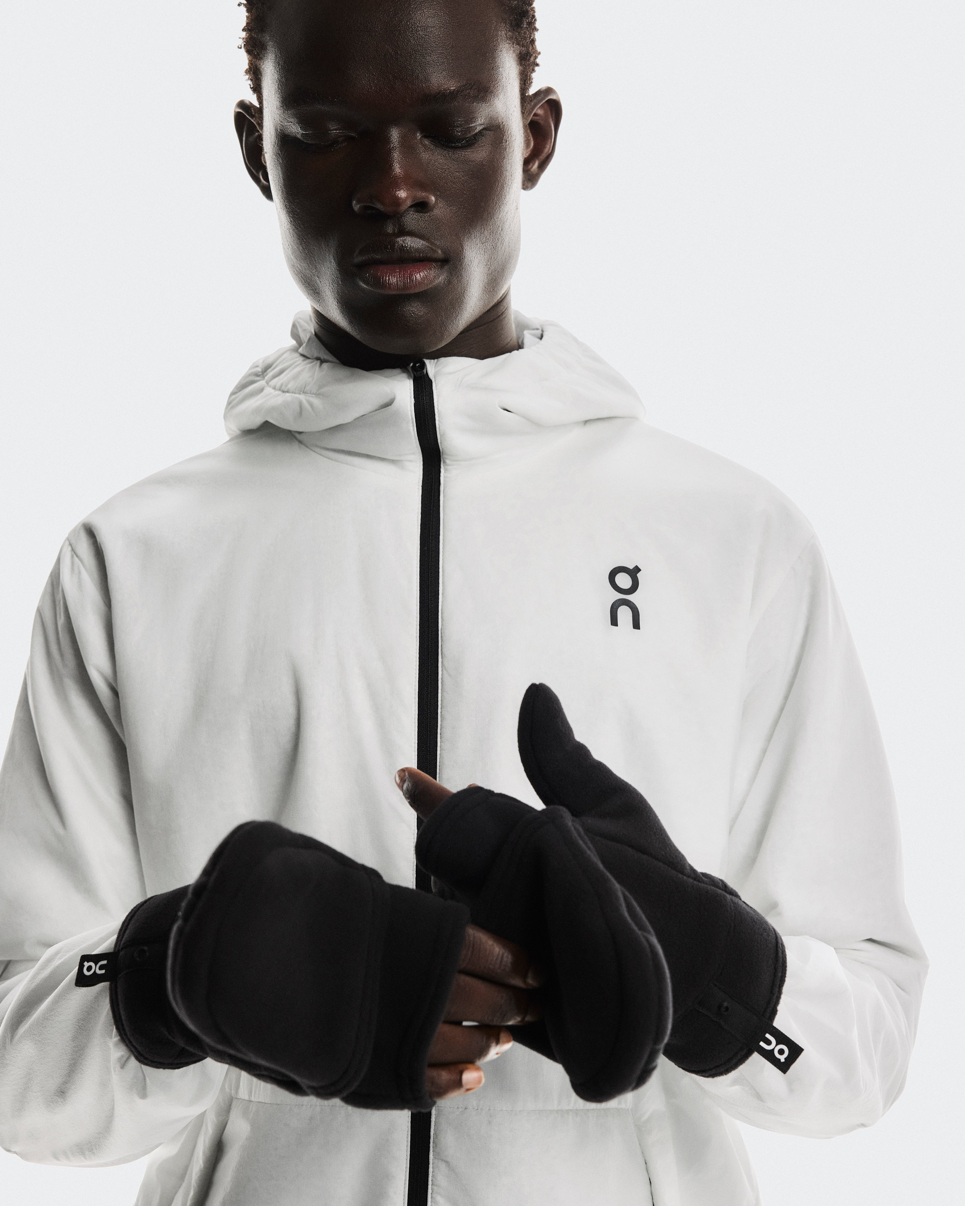 On Fleece Mitten Black