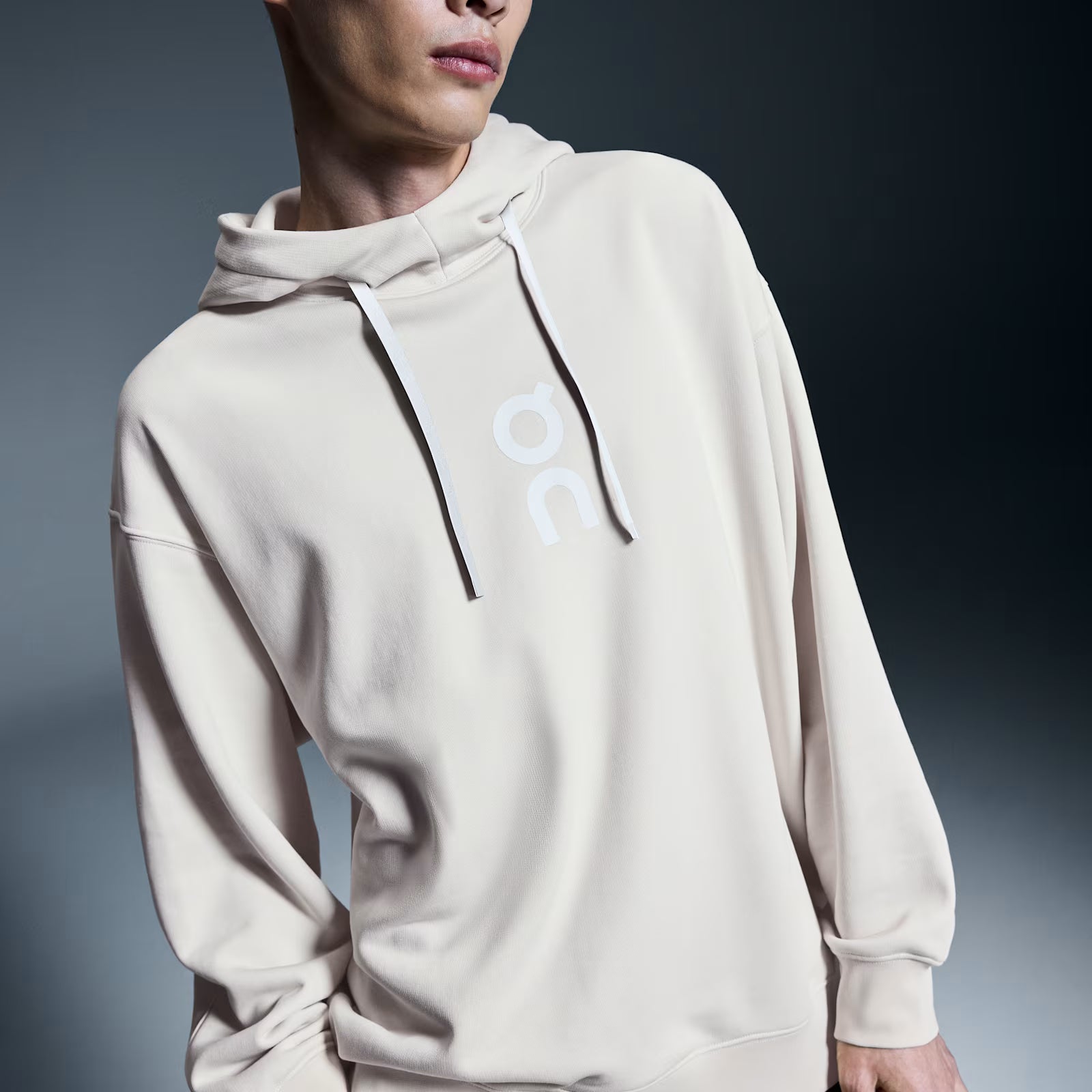 On Club Hoodie Silver