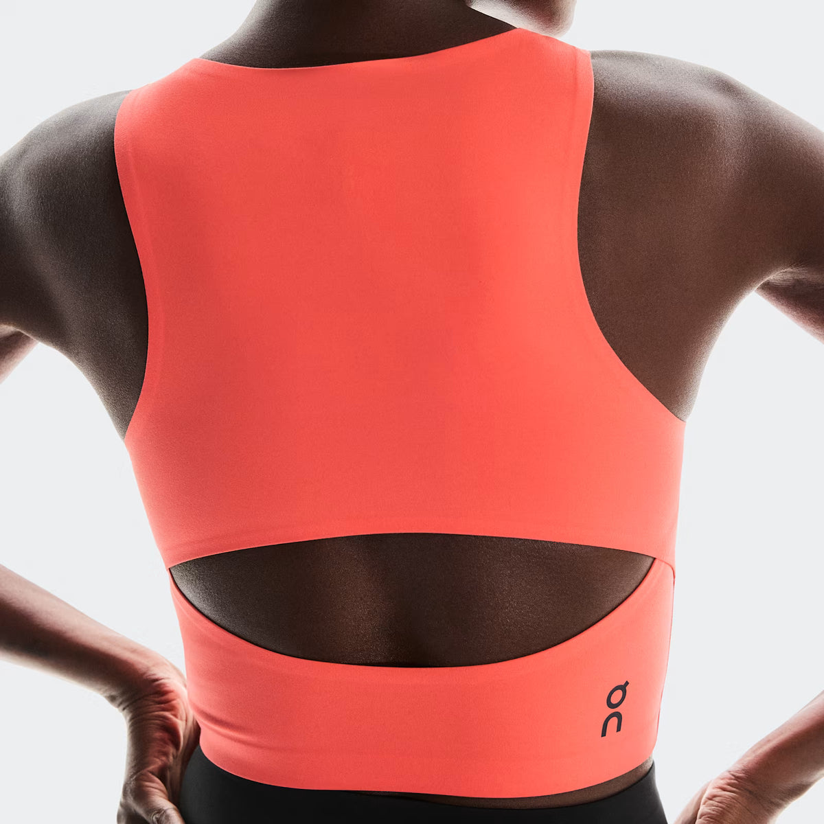 On Studio Open Back Crop Coral (Women'S)