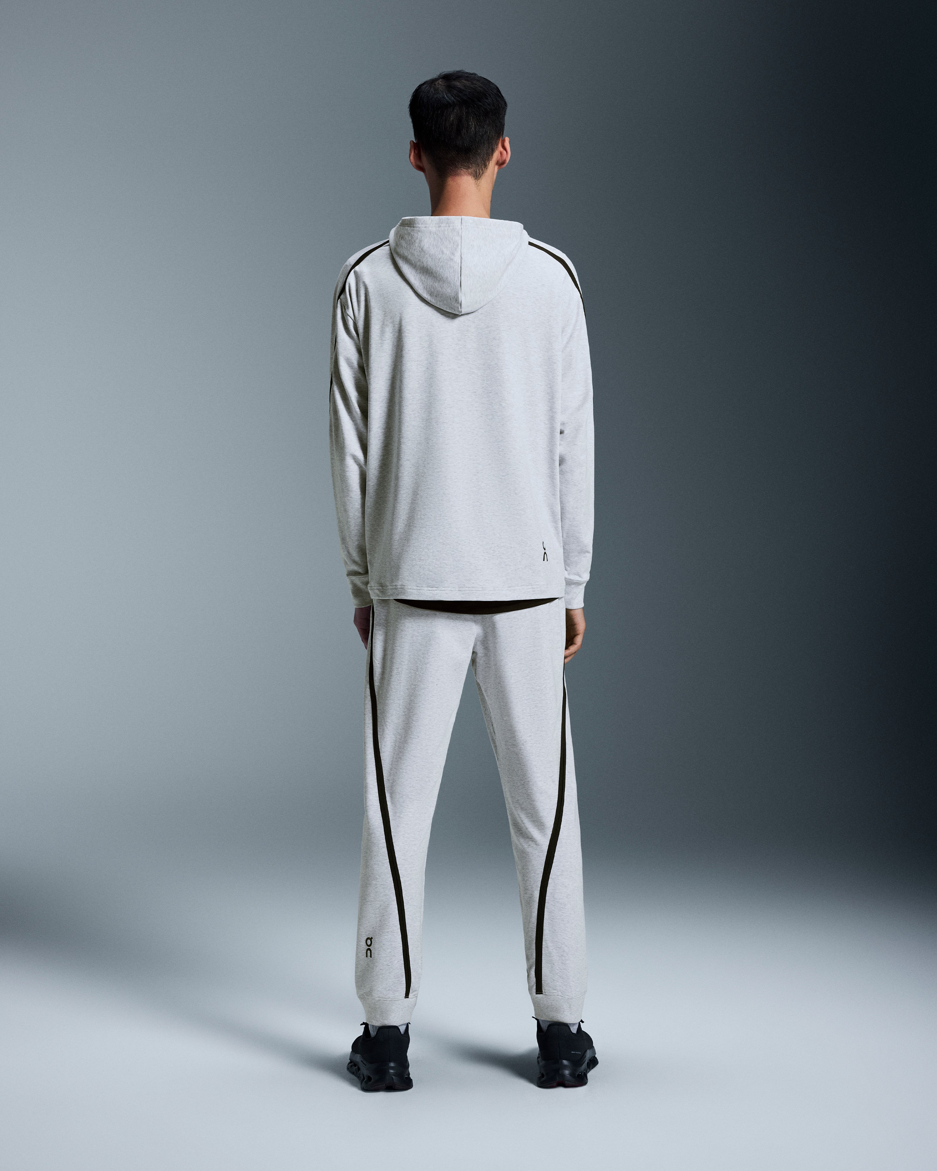 On Studio Hoodie Crater