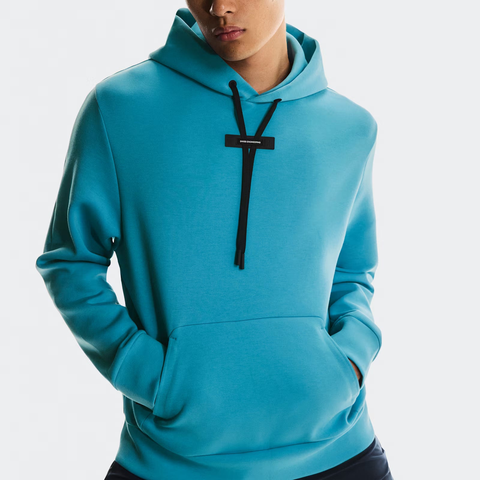 On Focus Tech Hoodie Niagara