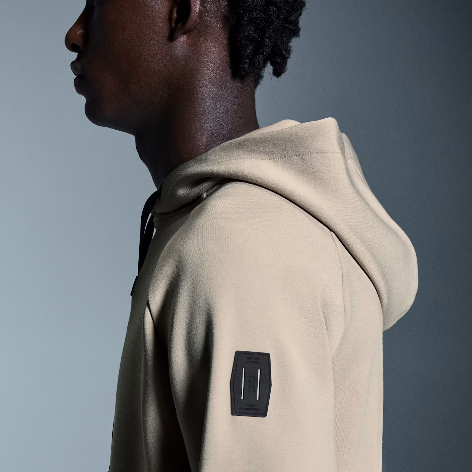 On Hoodie Desert