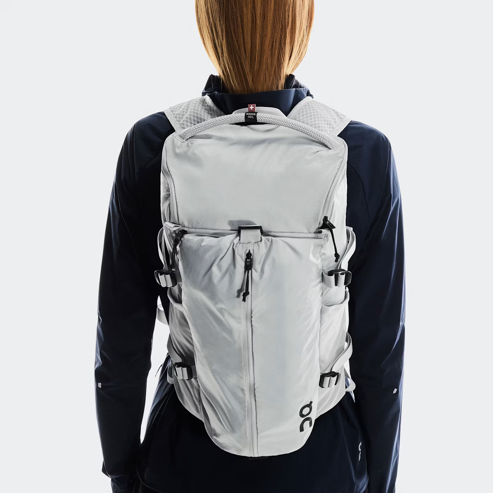 On Speed Pack 18L Lite Glacier