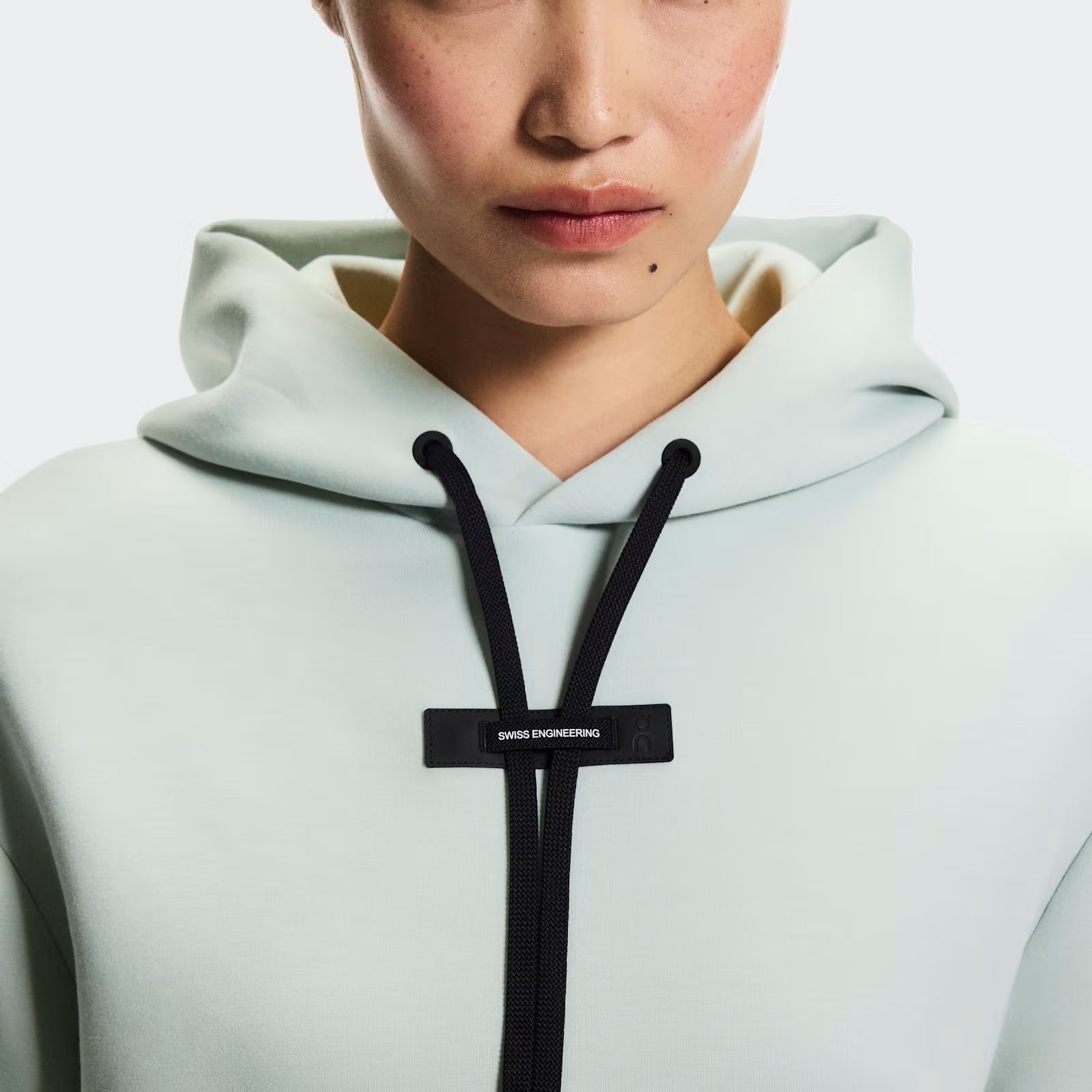On Focus Tech Hoodie Mineral (Women'S)
