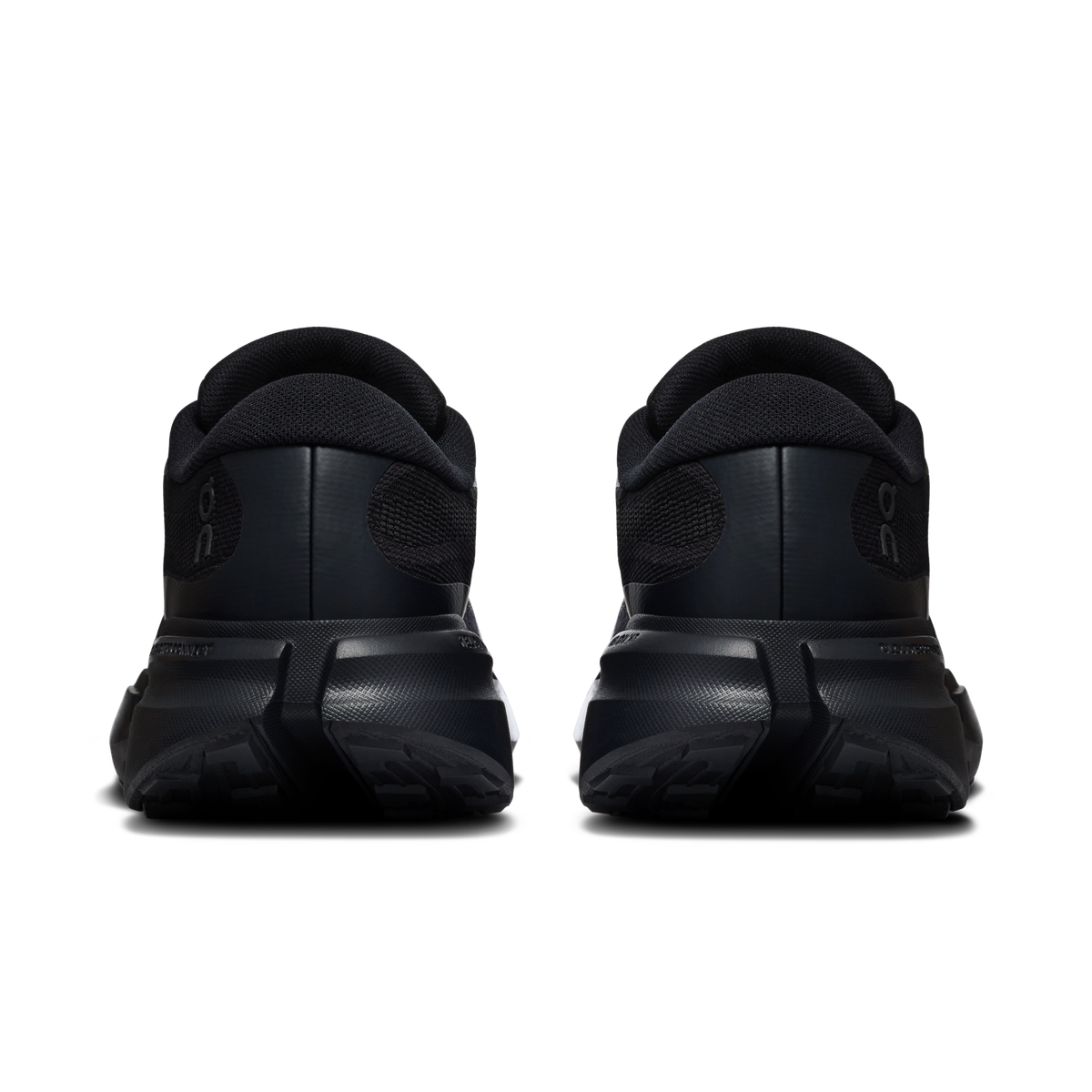 On Cloudsoma Hike Black Black