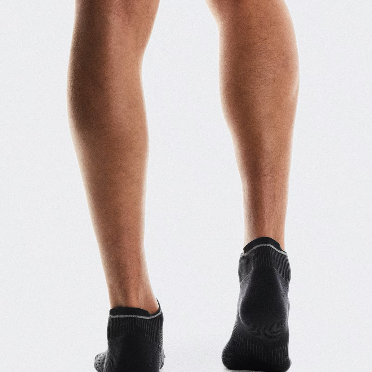 On Elite Run Sock Low Black