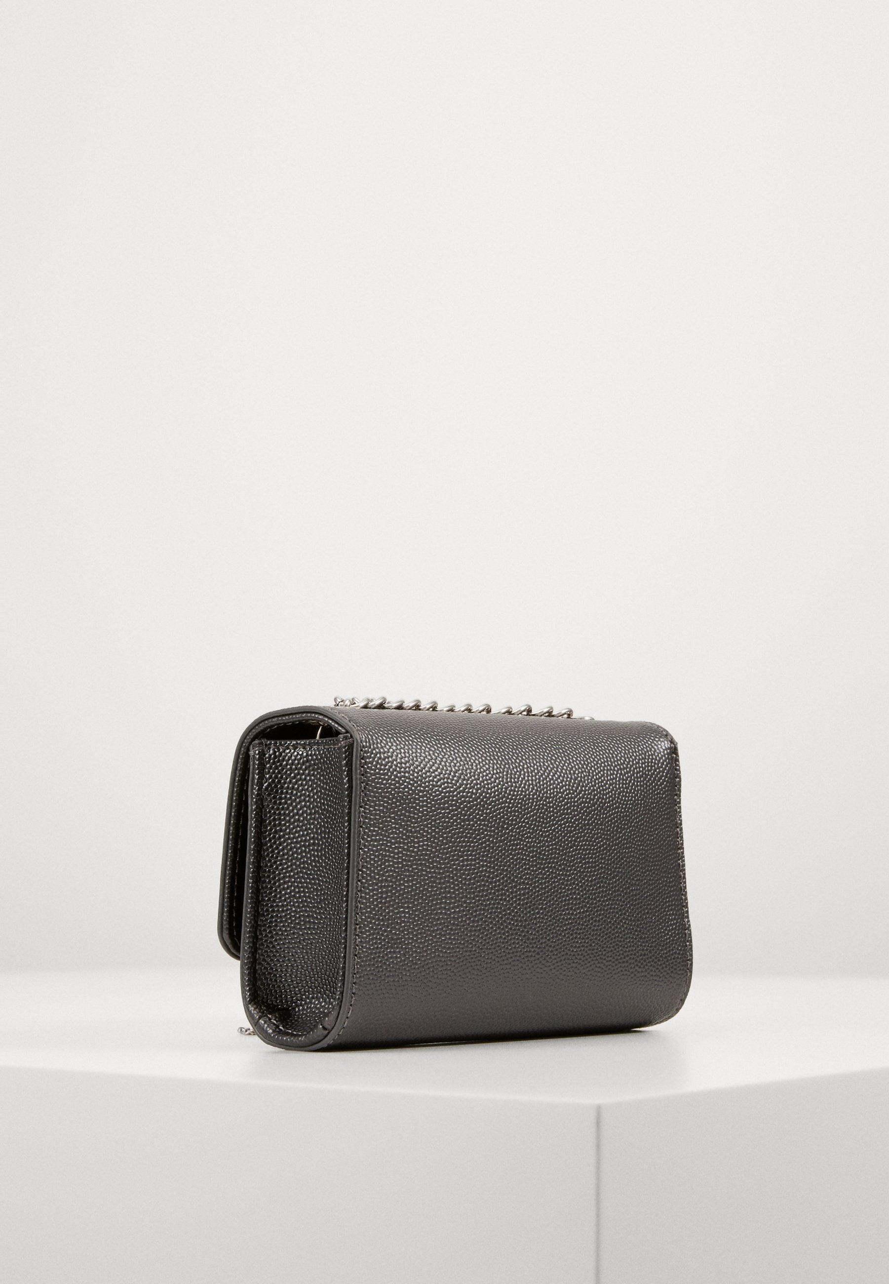 Valentino Bags Divina - Cross Body Bag - Cannafucil
