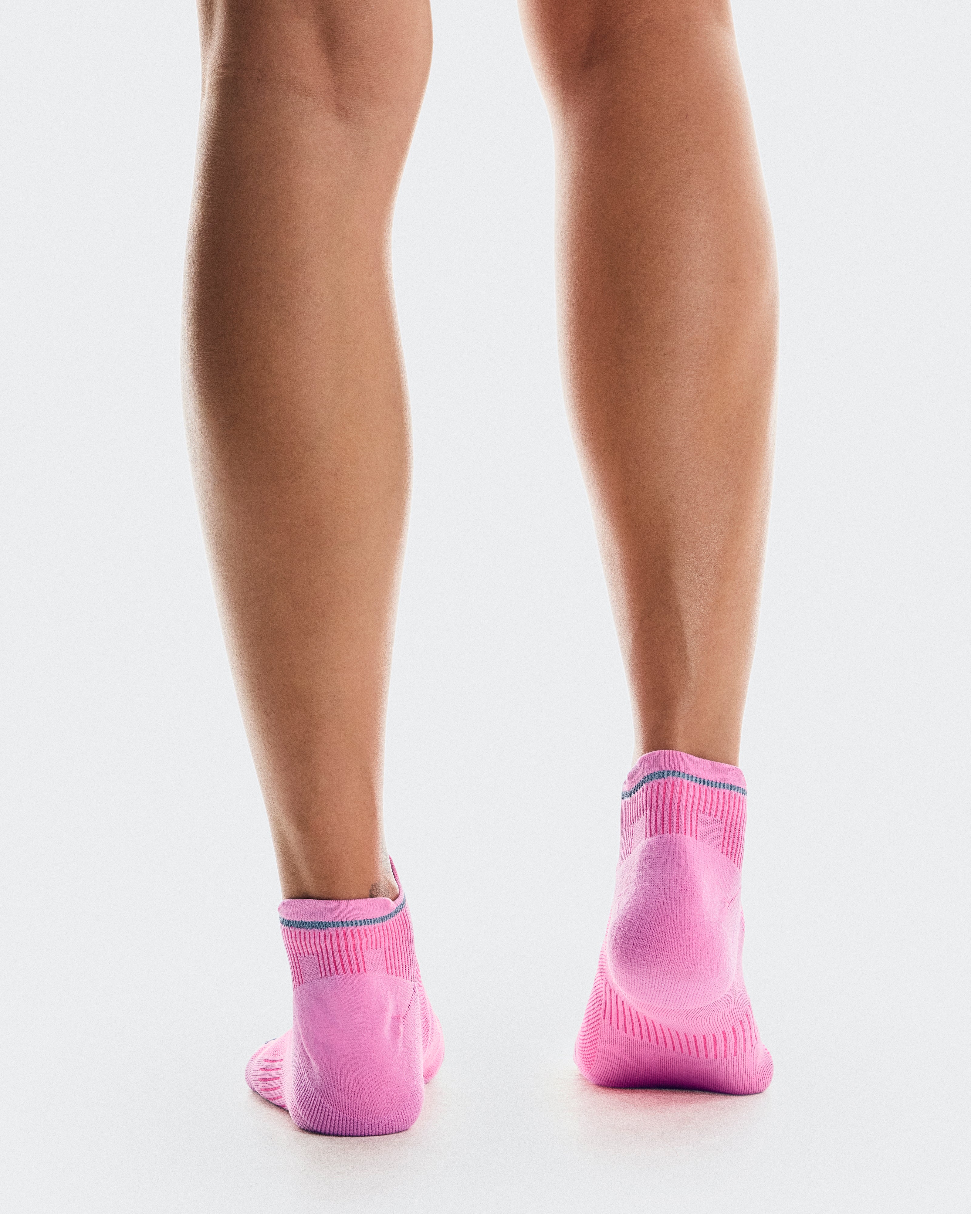 On Elite Run Sock Low Raspberry | Pink