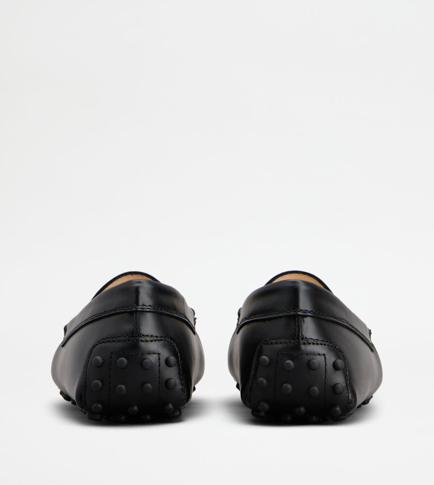 Tods Gommino Loafers In Leather Black Womens
