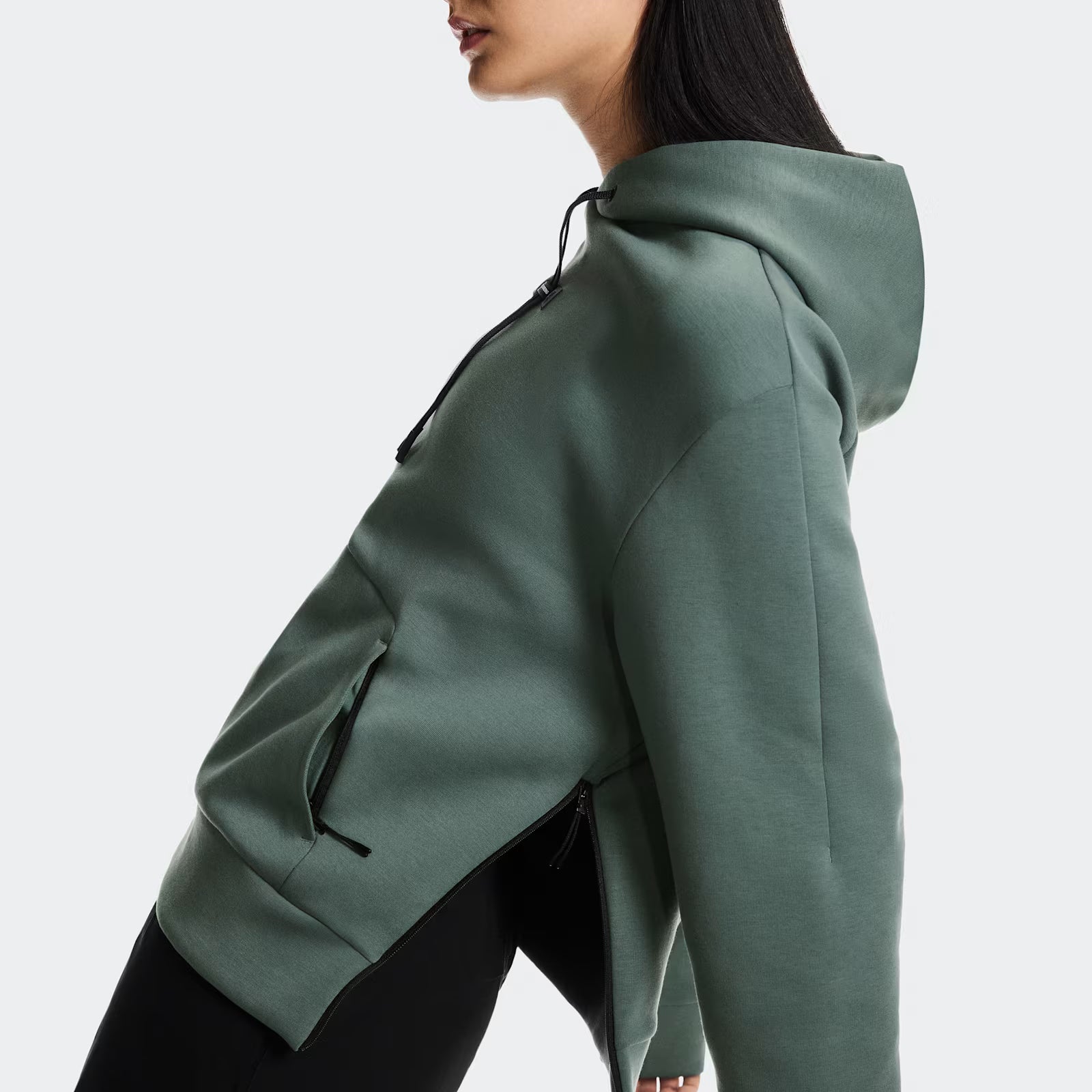 On Focus Tech Hoodie Olive (Women'S)