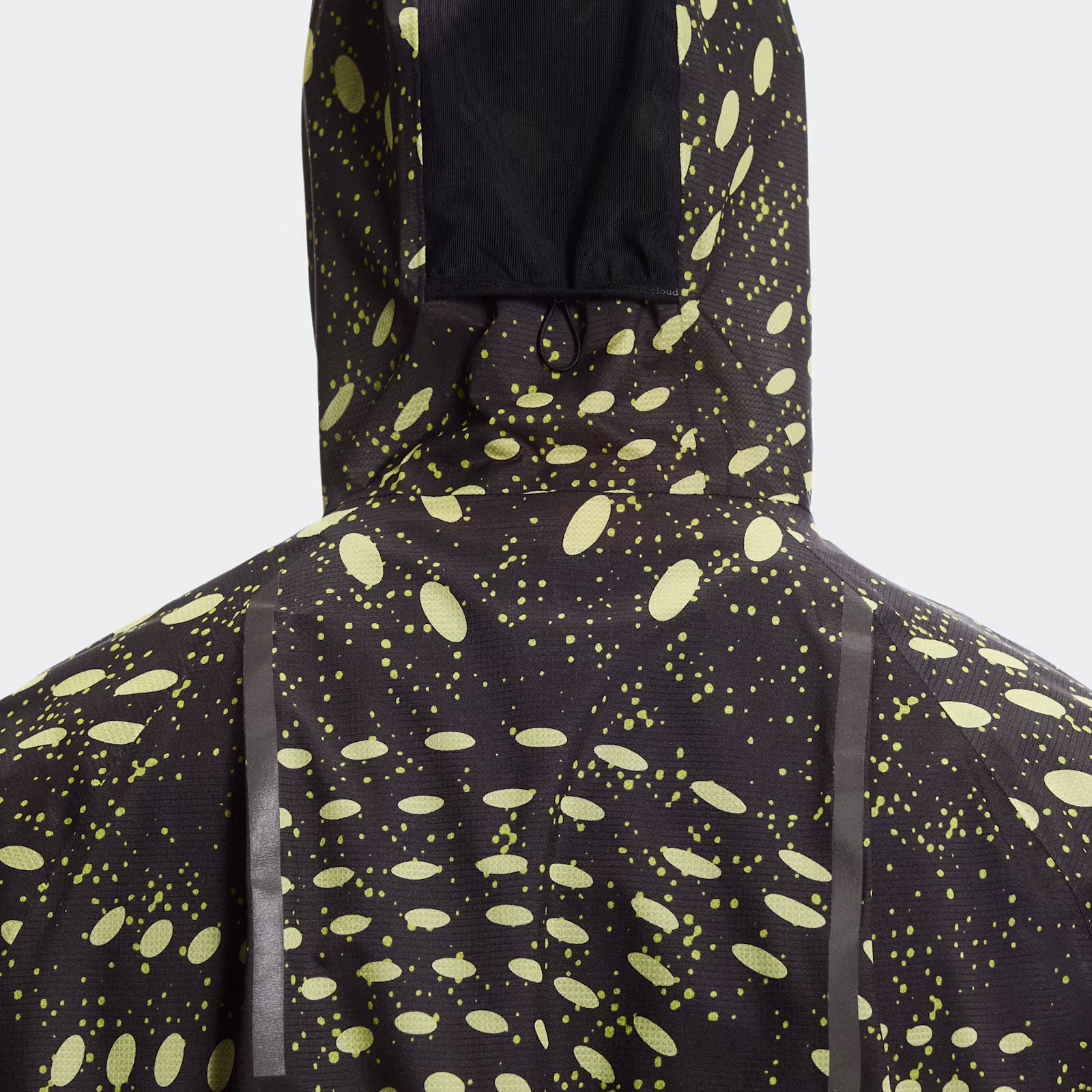 On Ultra Jacket Iron | Lime