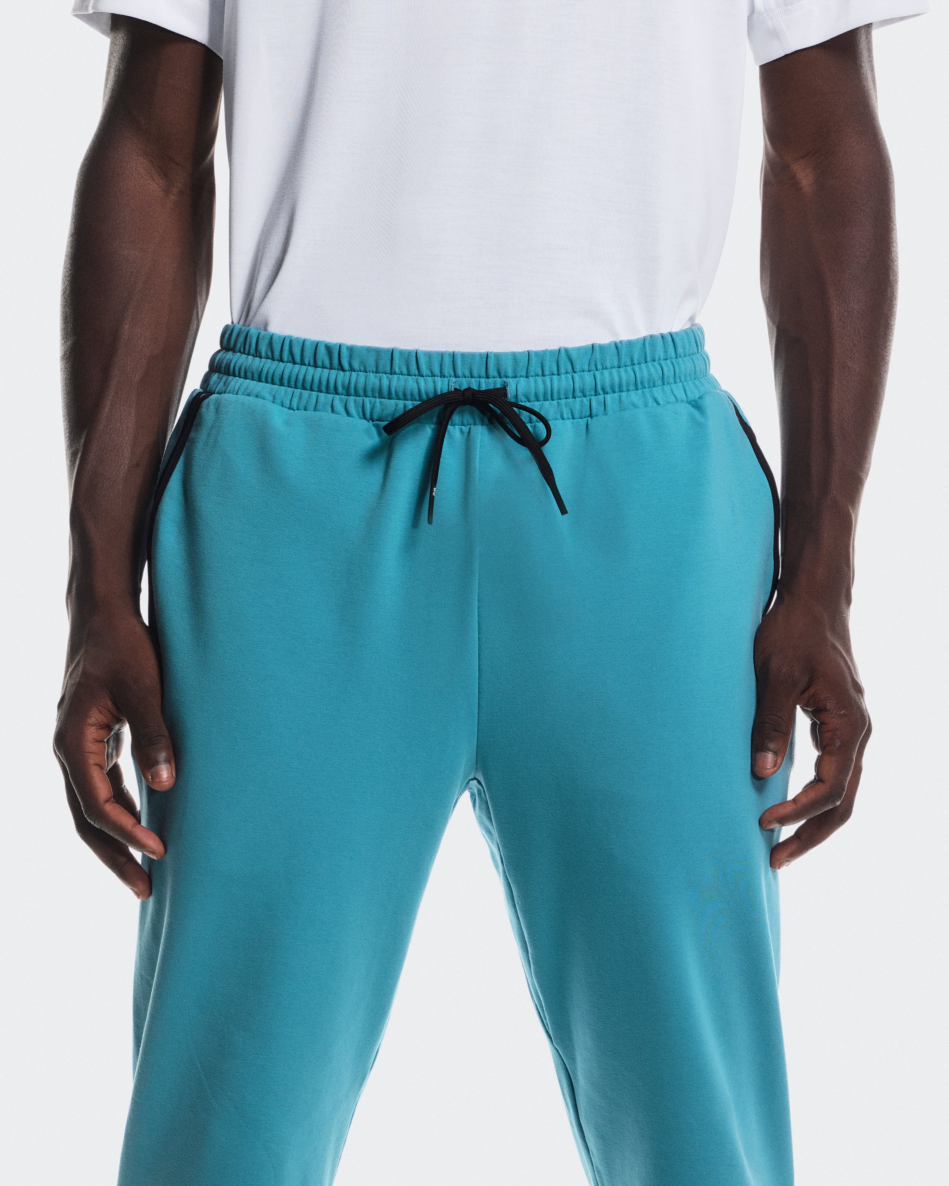 On Studio Joggers Niagara