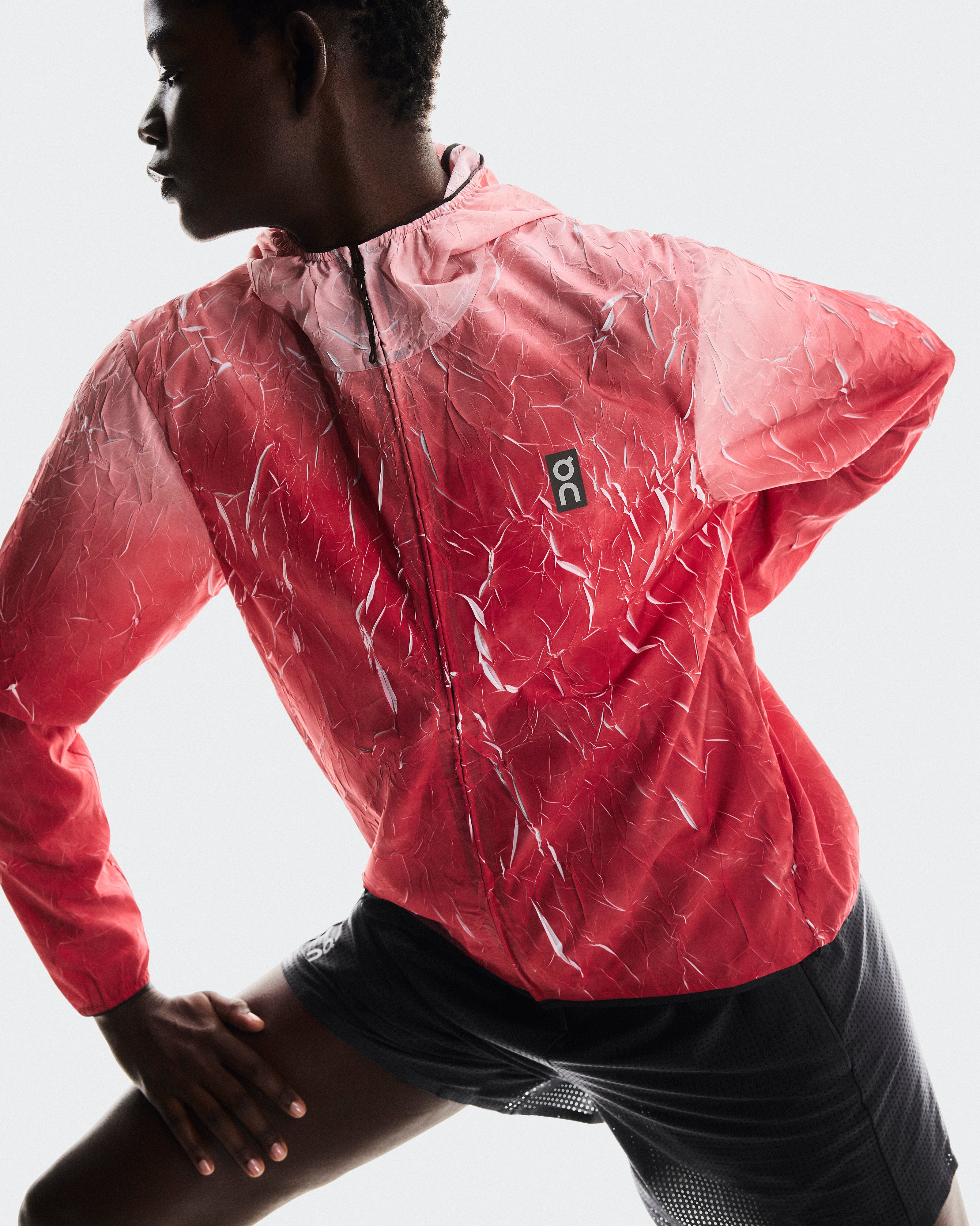 On Pace Run Jacket Red (Women'S)