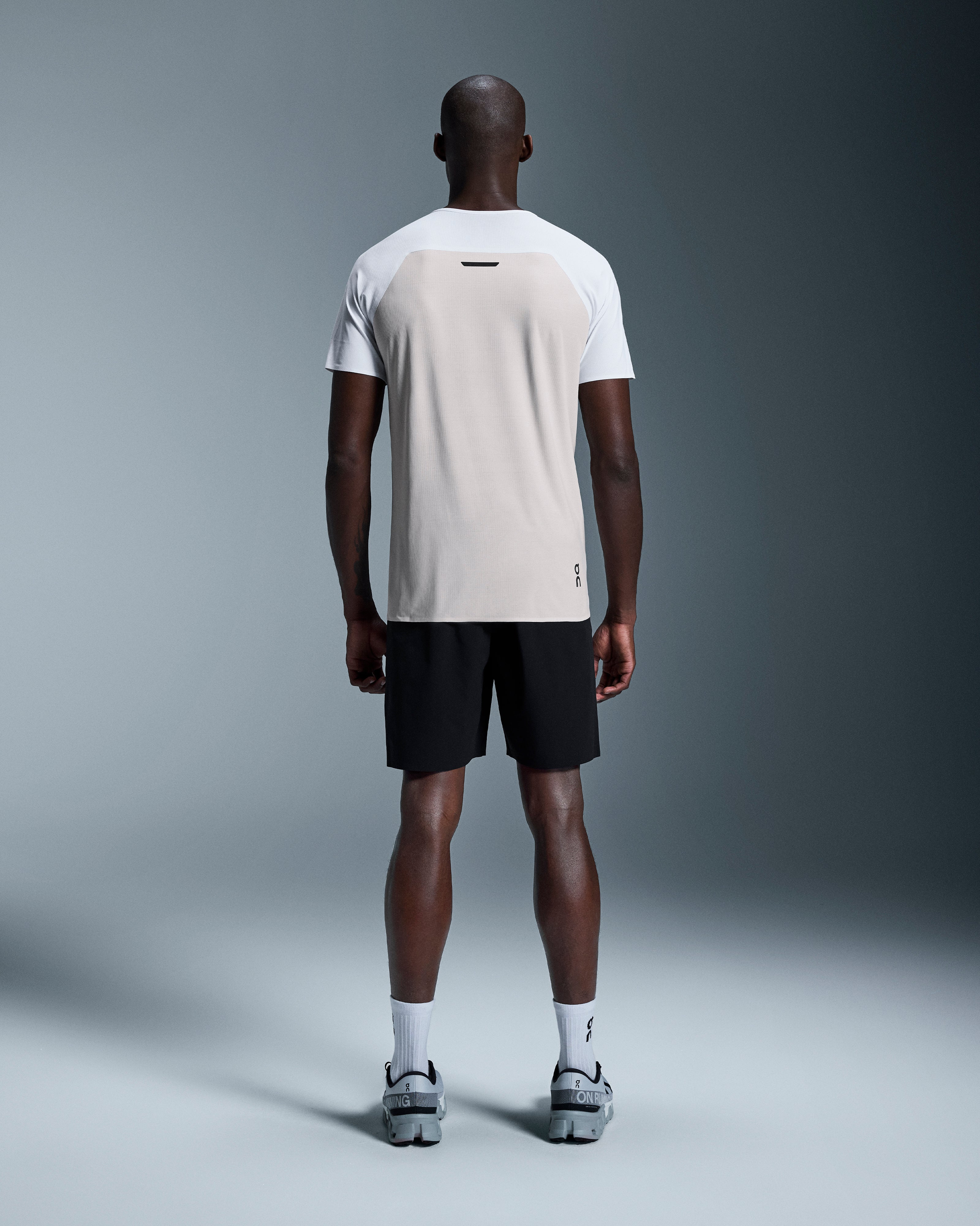 On Performance-T White | Silver
