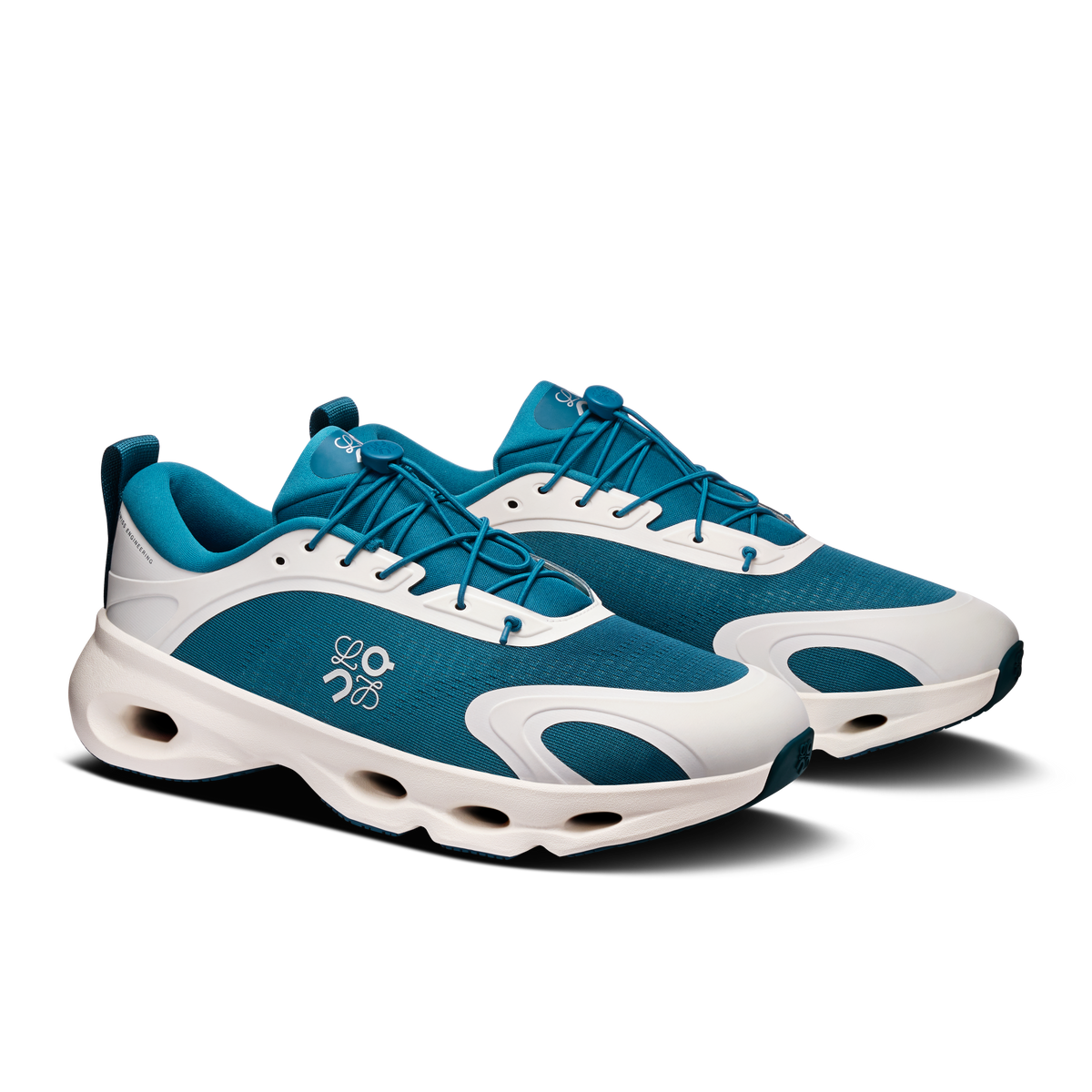 On Cloudsolo Loewe Teal Eggshell