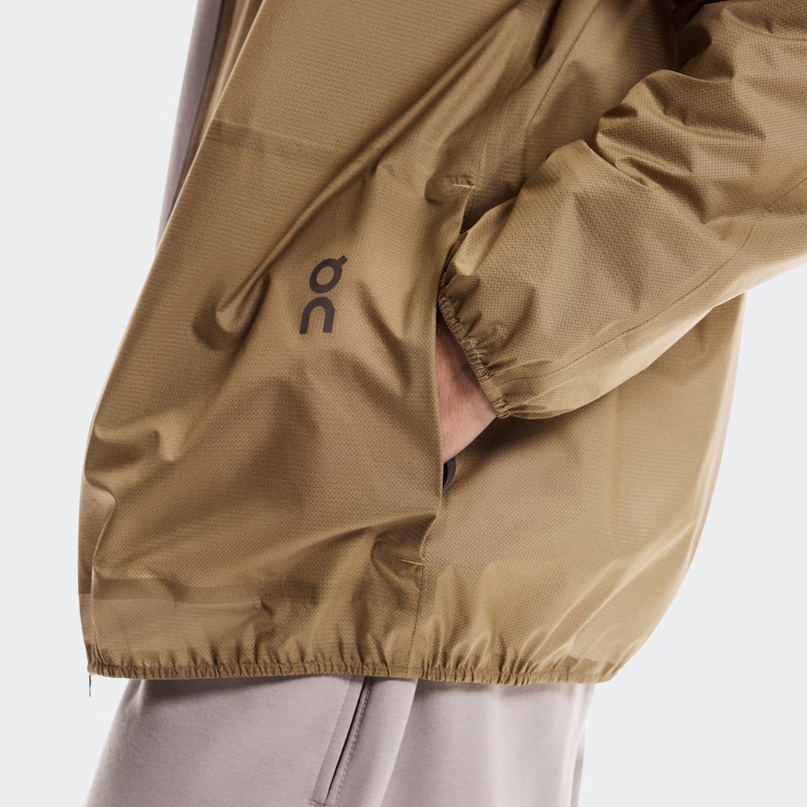 On Explore Lightweight Waterproof Jacket Chai
