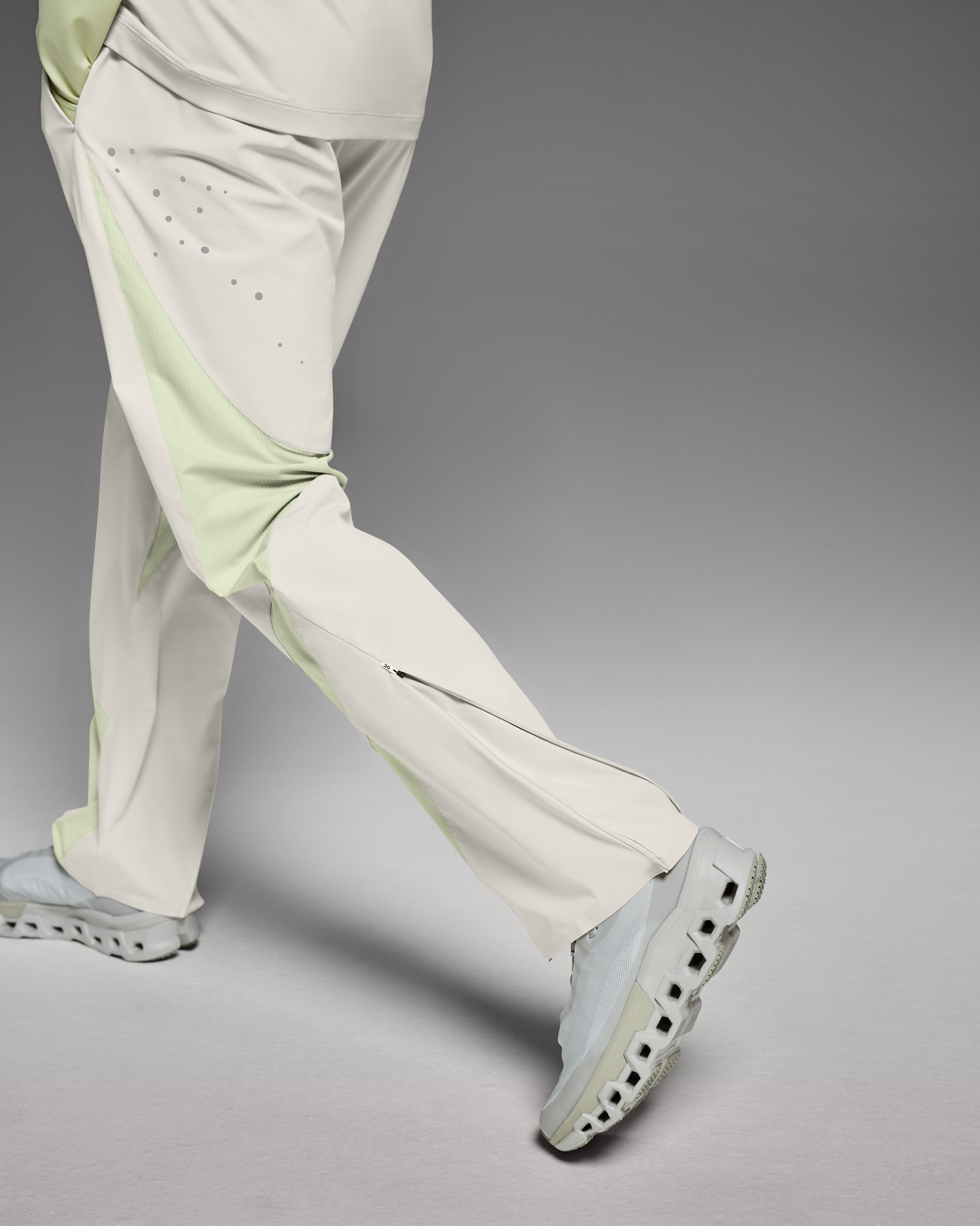 On Running Pants PAF Moondust | Chalk
