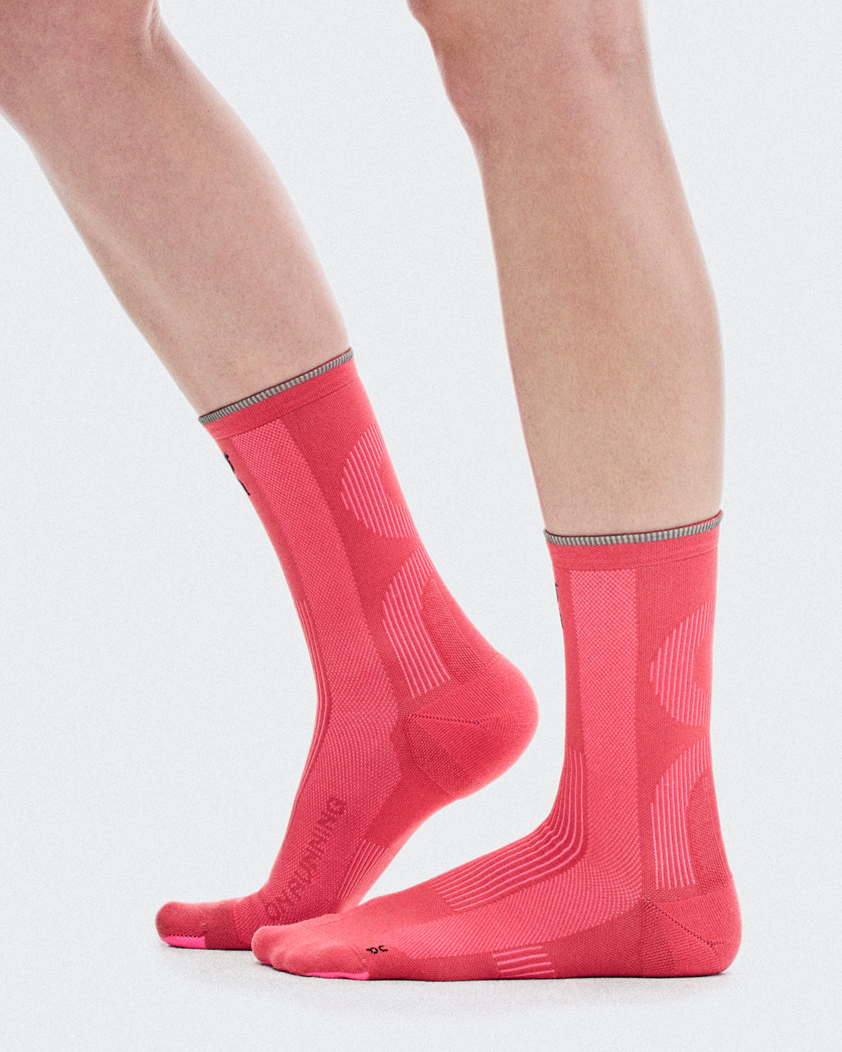 On Elite Run Sock High Camellia | Azalea