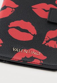 Valentino Special Travel Set Key Holder Nero