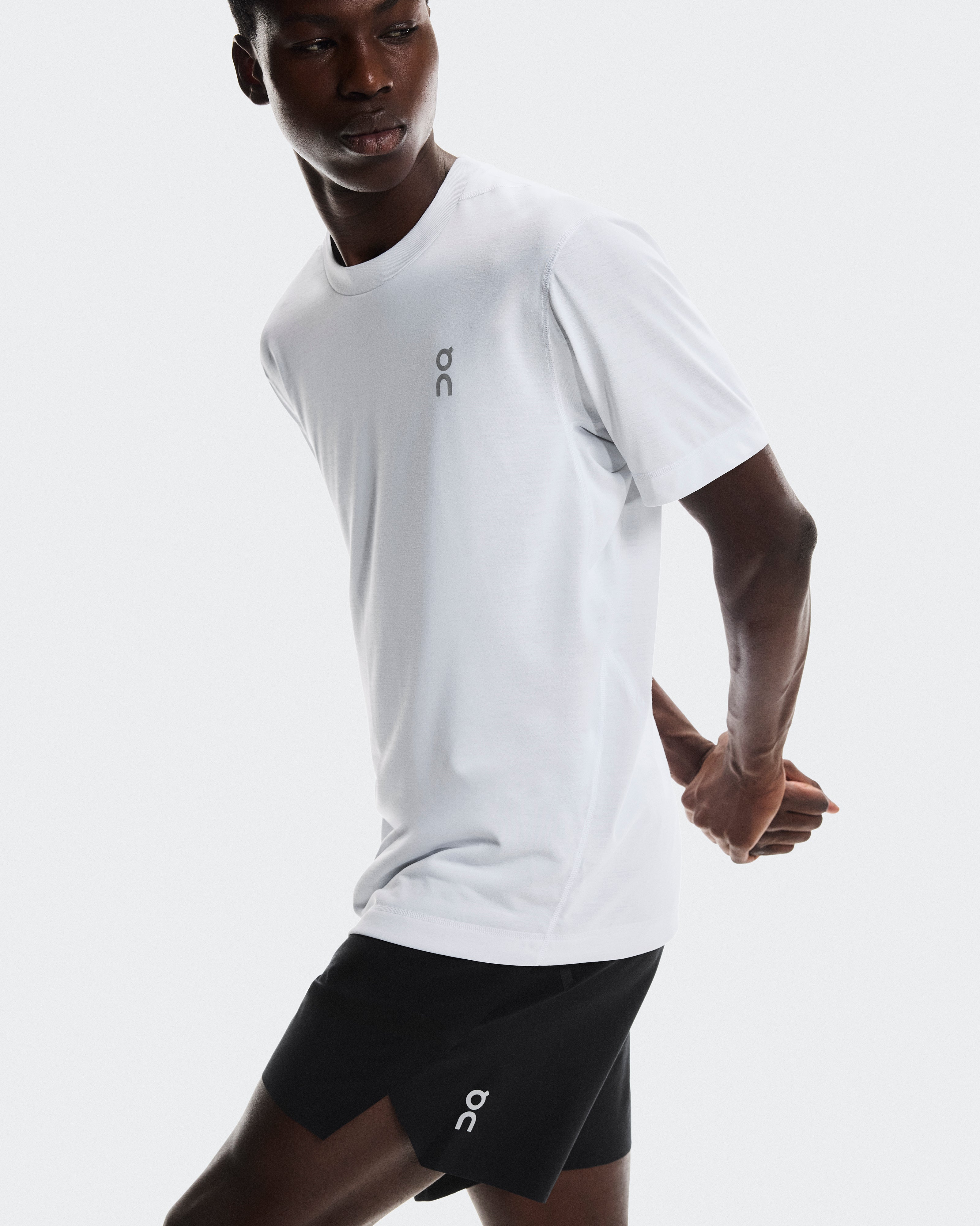 On Train Shorts Black