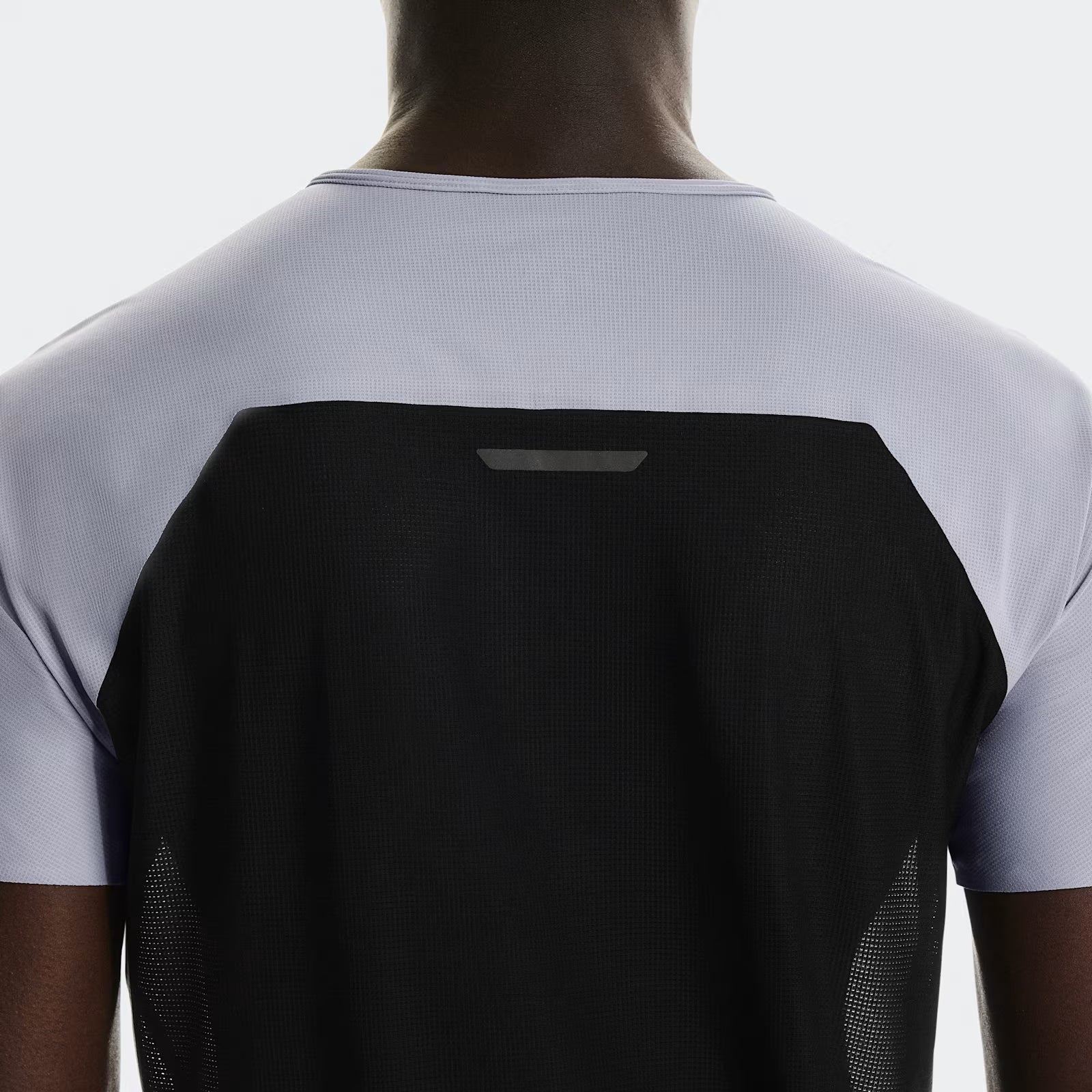 On Performance-T Lilac | Black