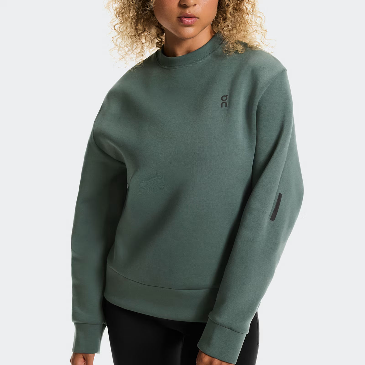 On Focus Tech Crew Olive (Women'S)