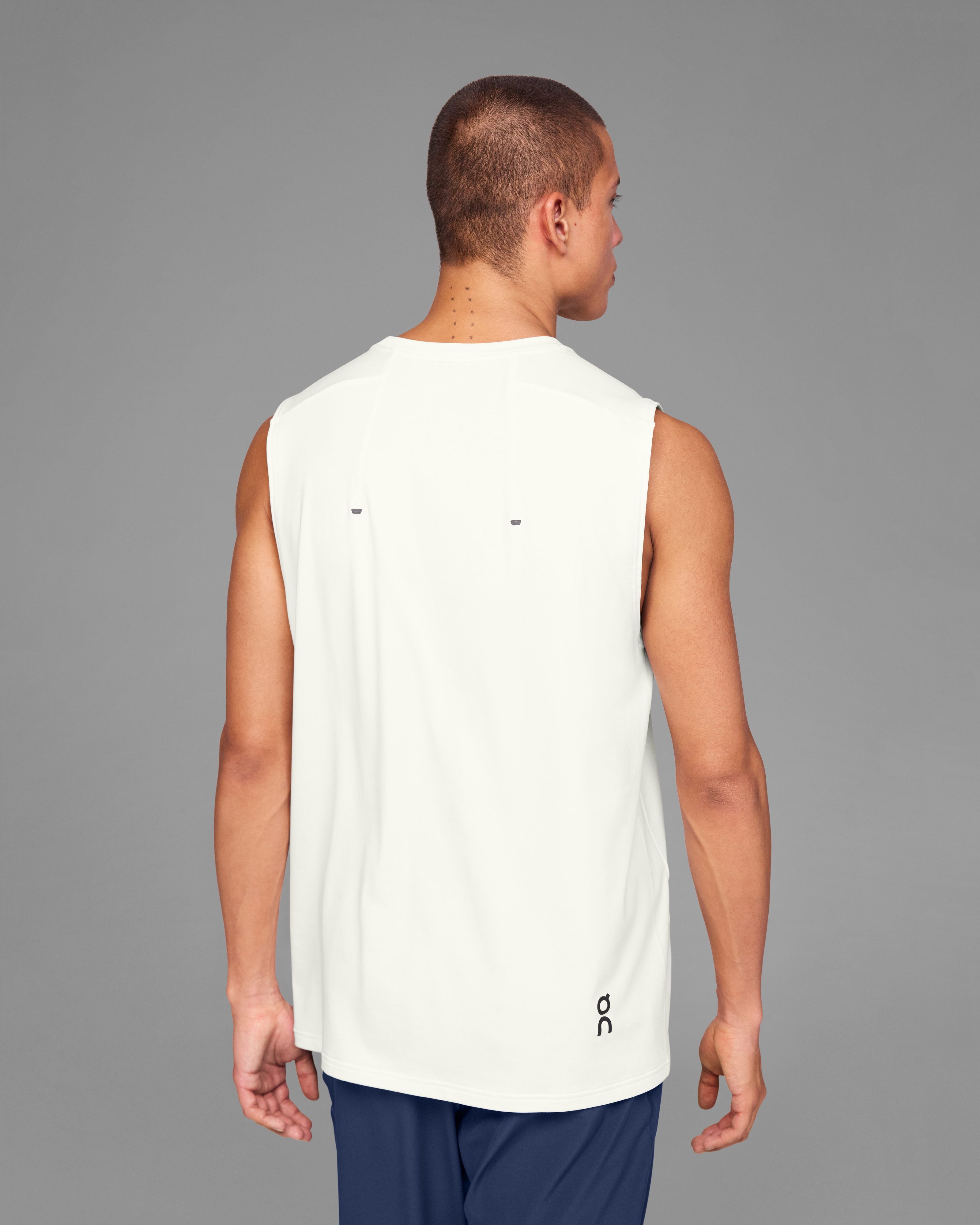 On Focus Tank White