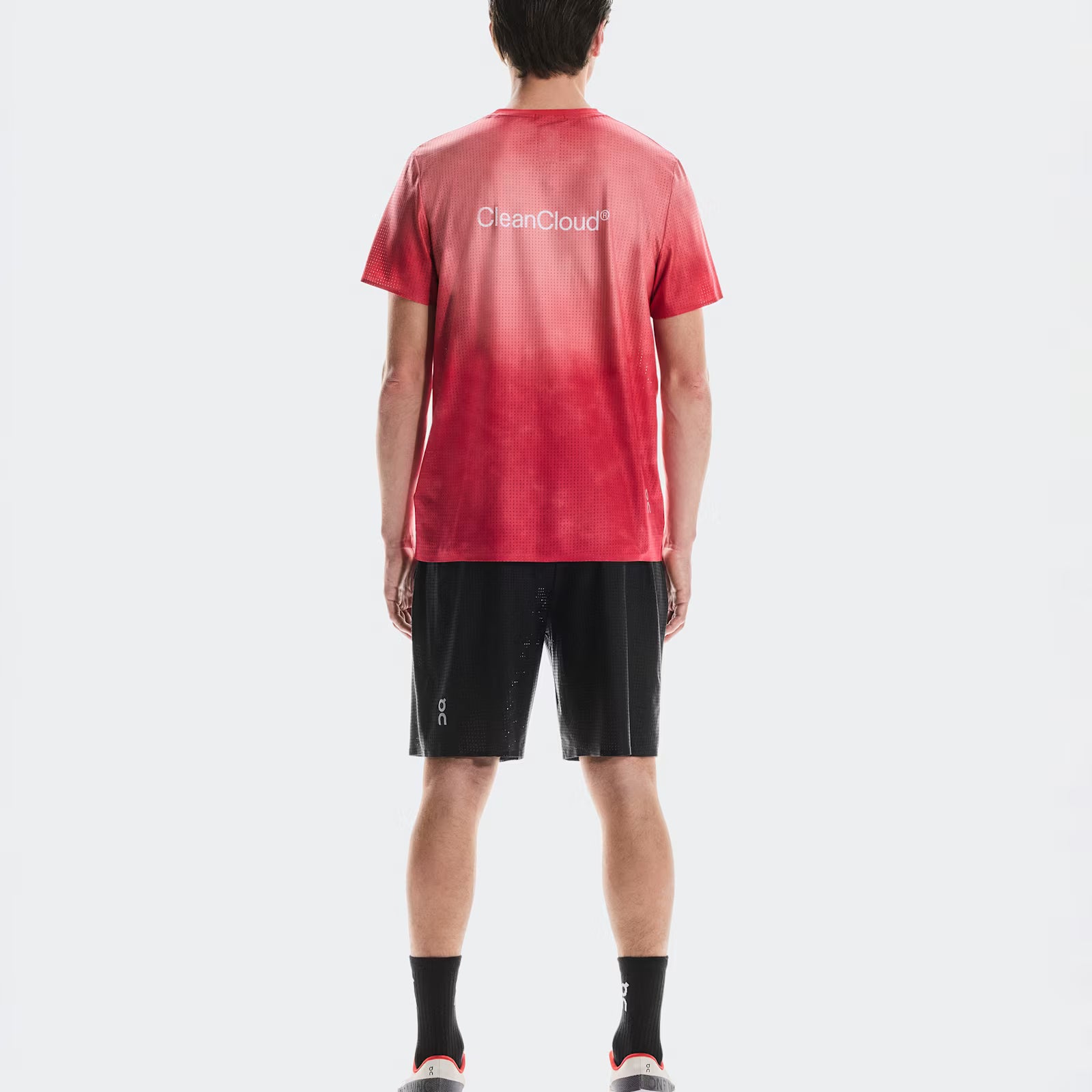 On Pace Mesh Shorts Black