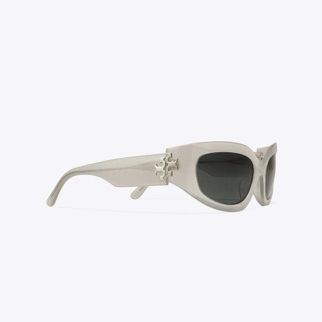 Tory Burch Eleanor Broken Logo Sunglasses PEARLIZED GREY/DARK GREY
