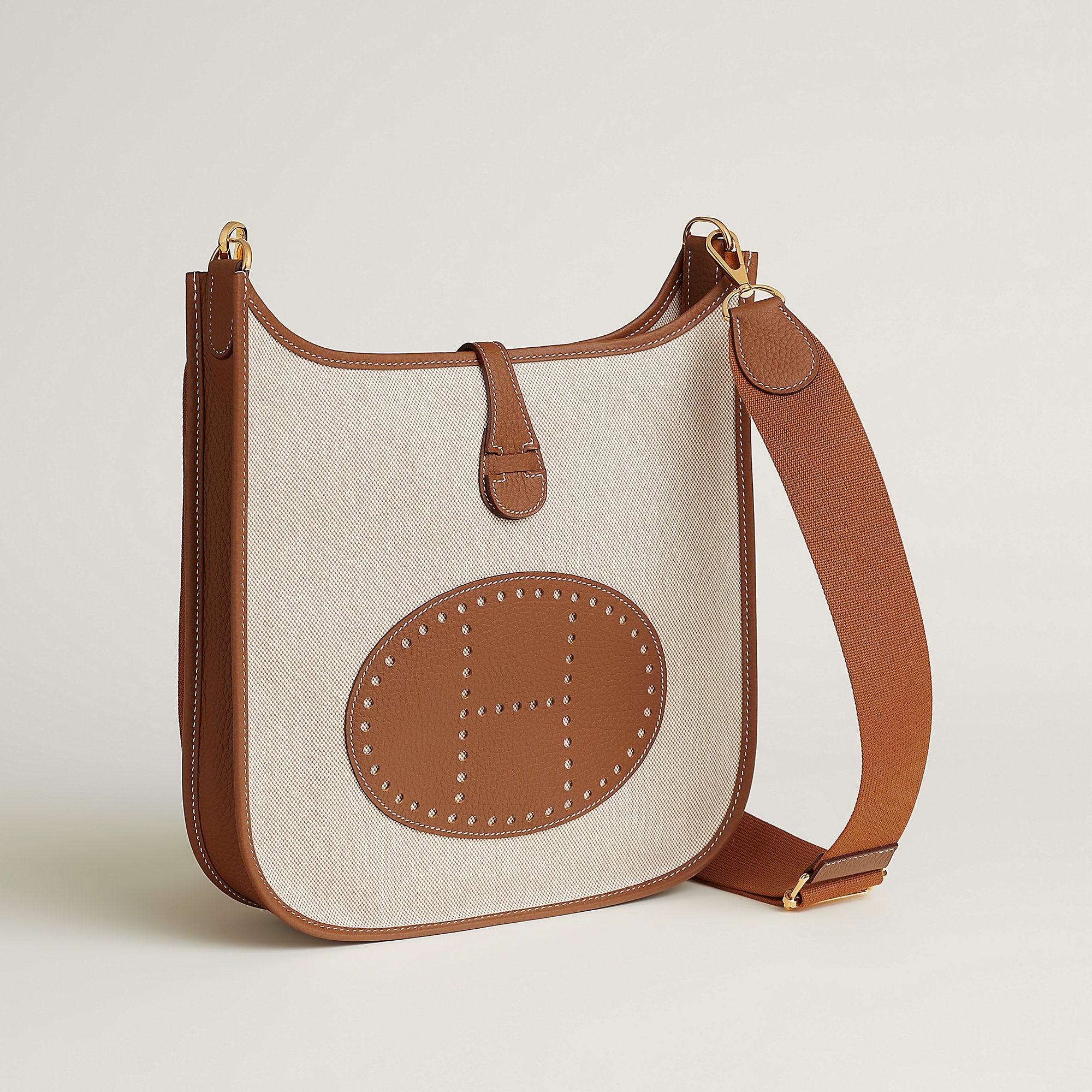 Hermes Evelyne Iii 29 Bag Cru
