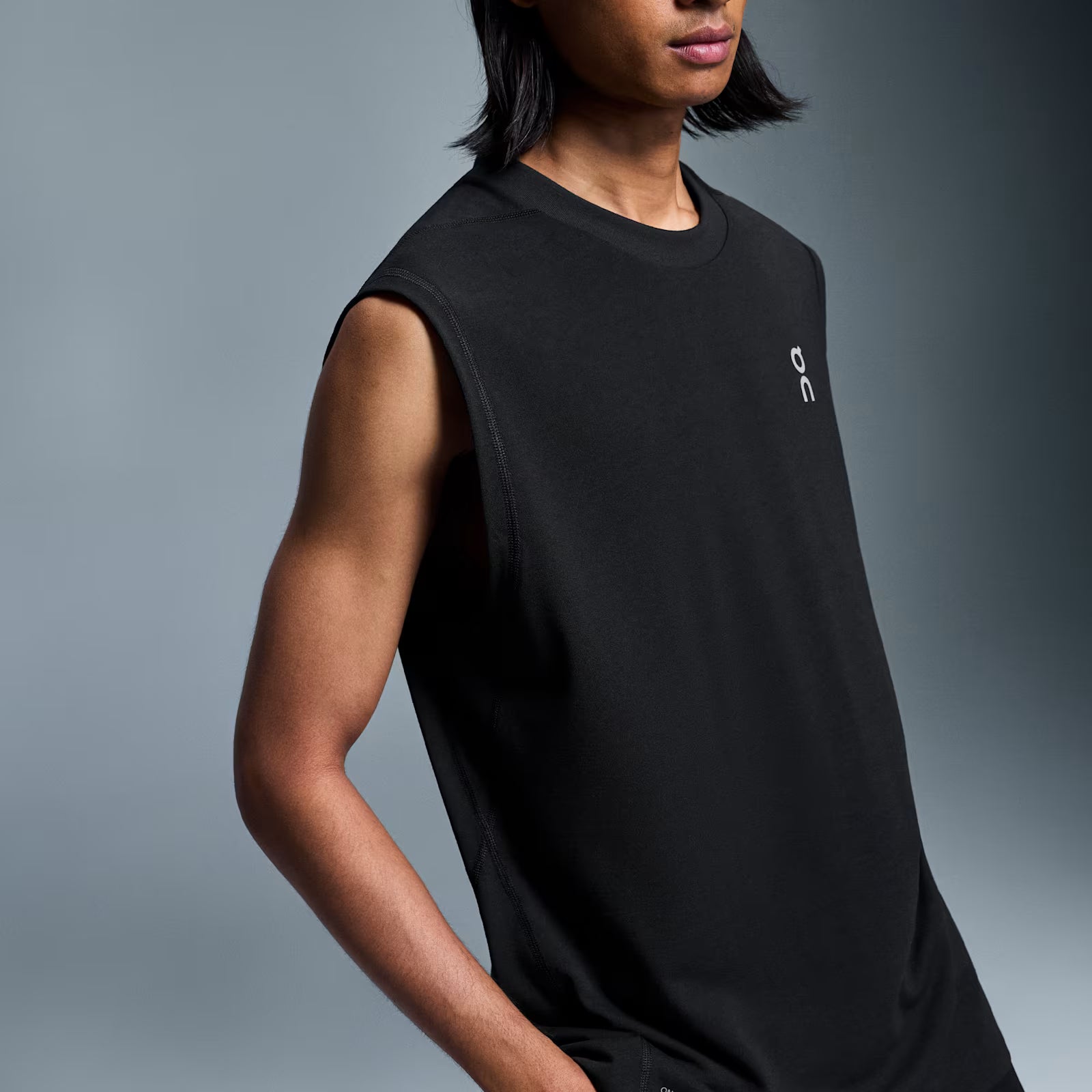 On Train Tank Black