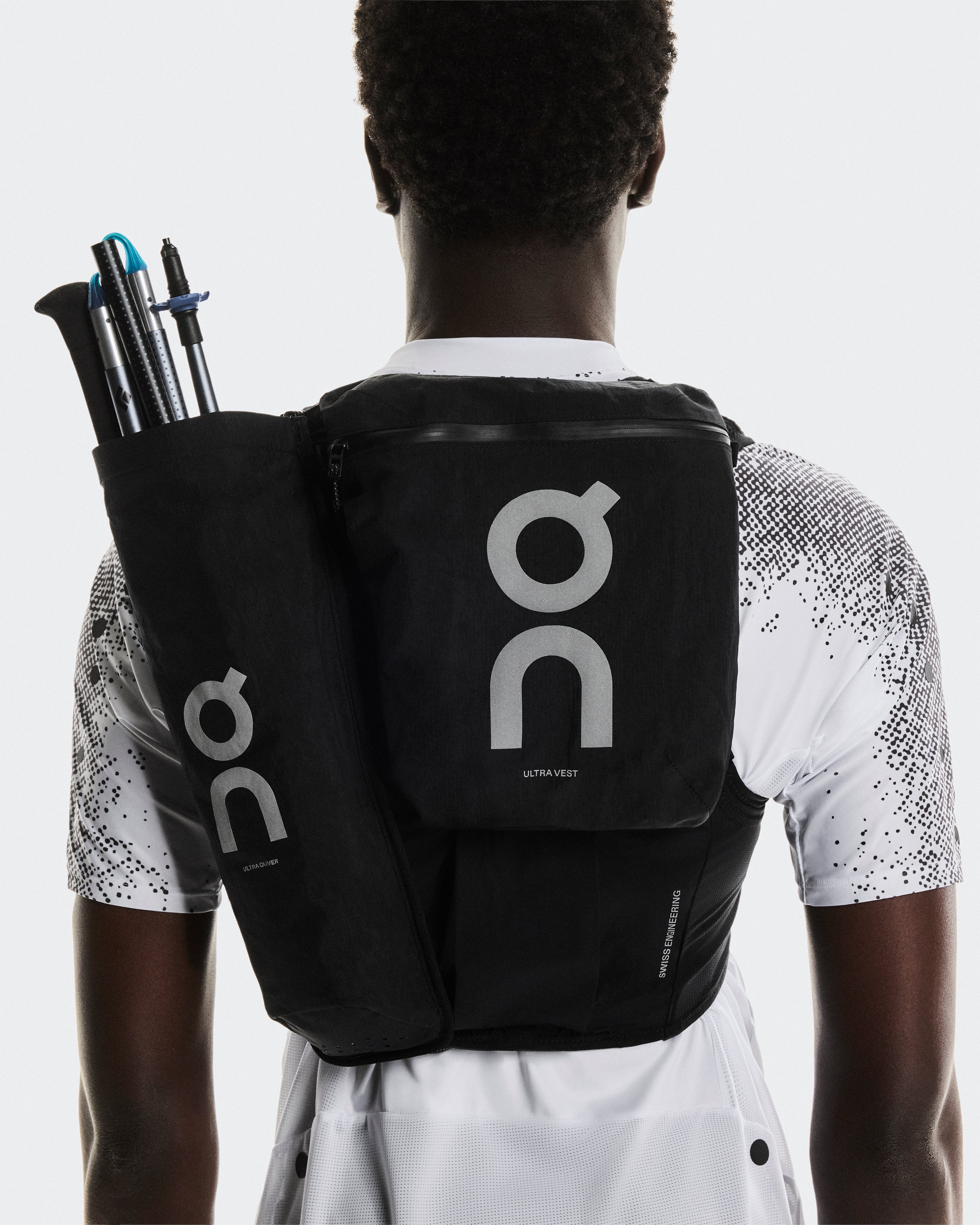 On Ultra Quiver Black