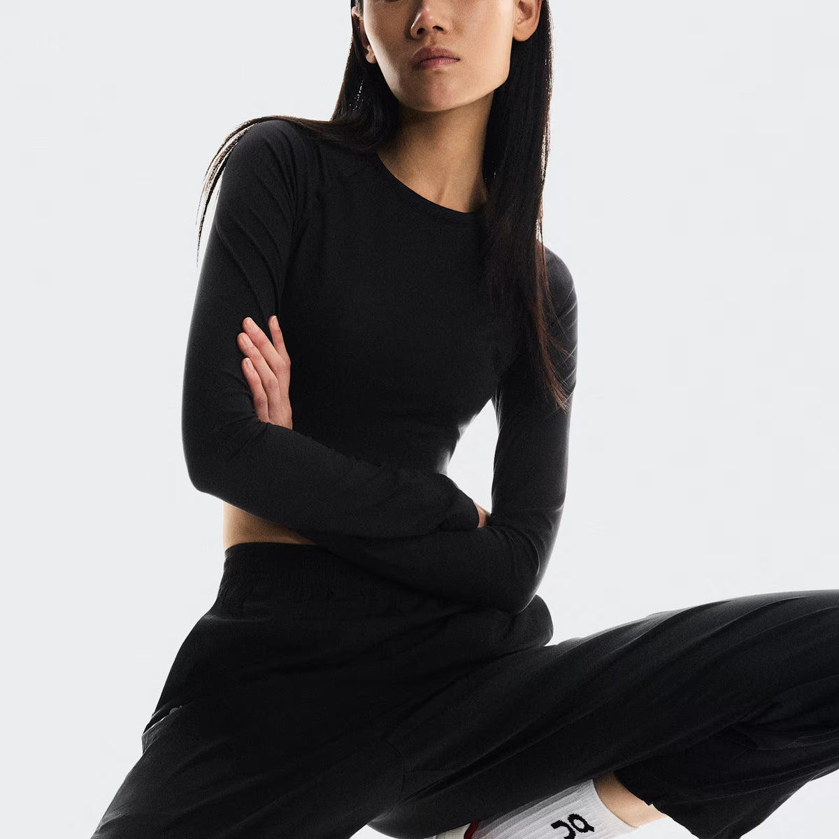 On Studio Long-T Crop Black (Women'S)