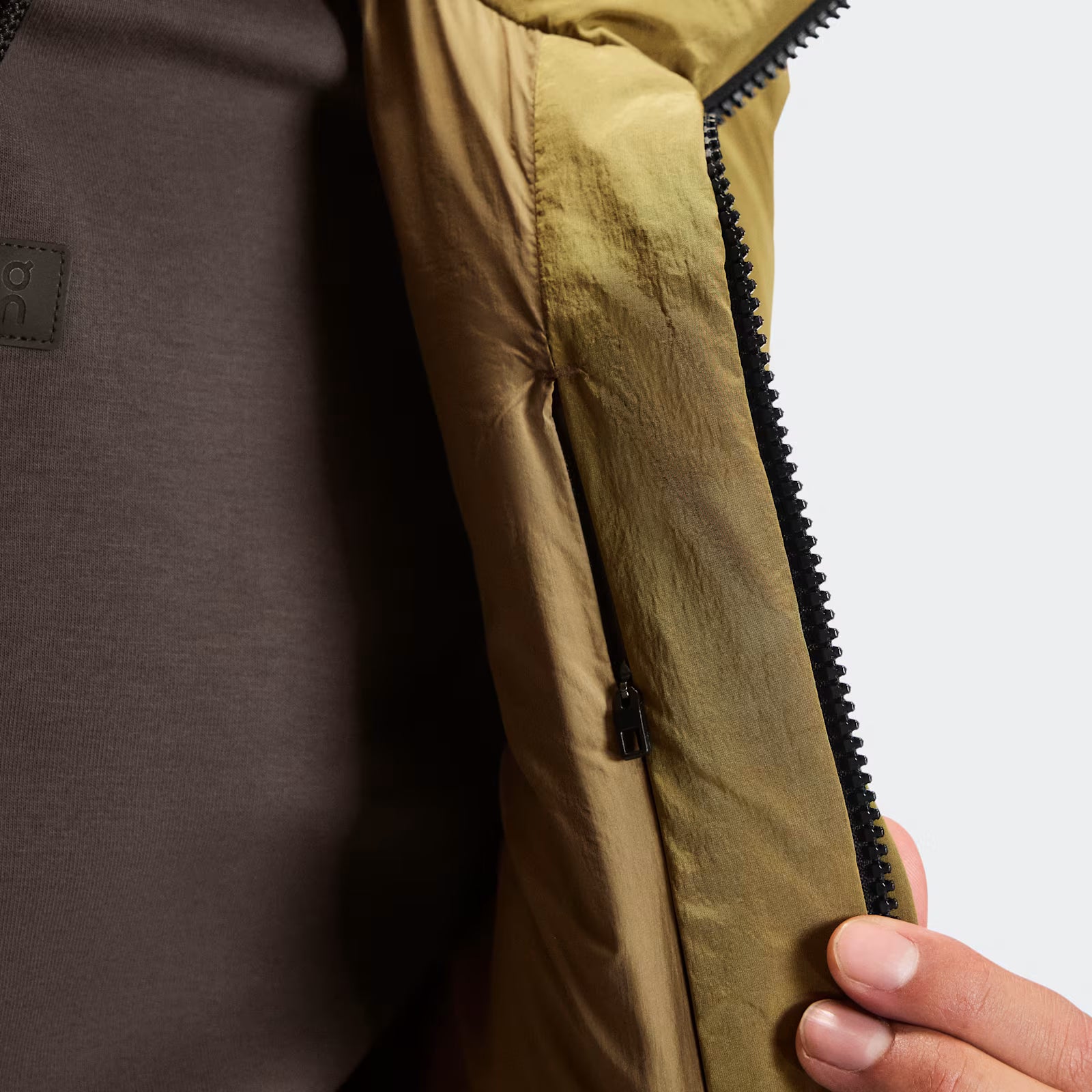 On All-Day Puffer Vest Nutmeg