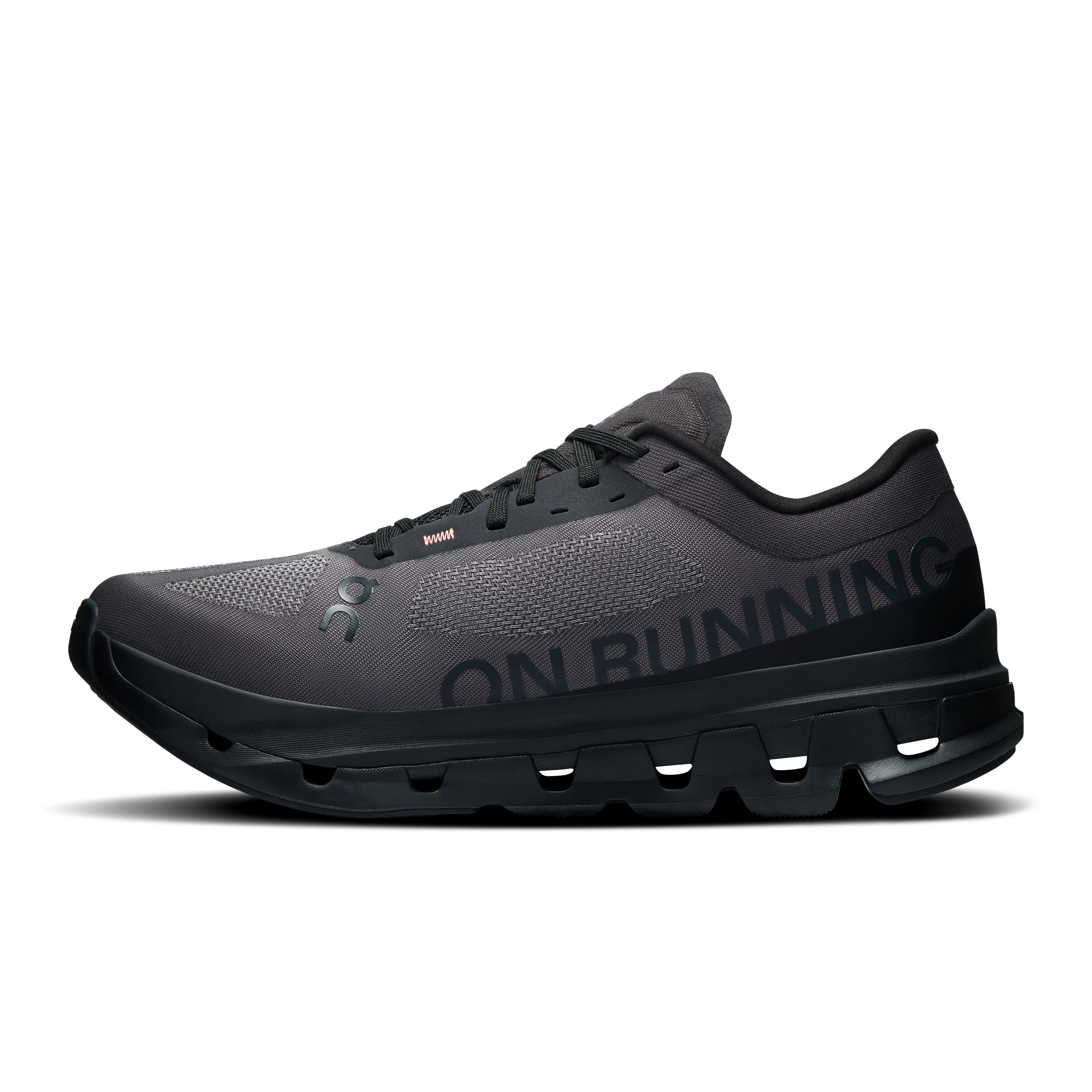On Cloudflow 5 Black Black