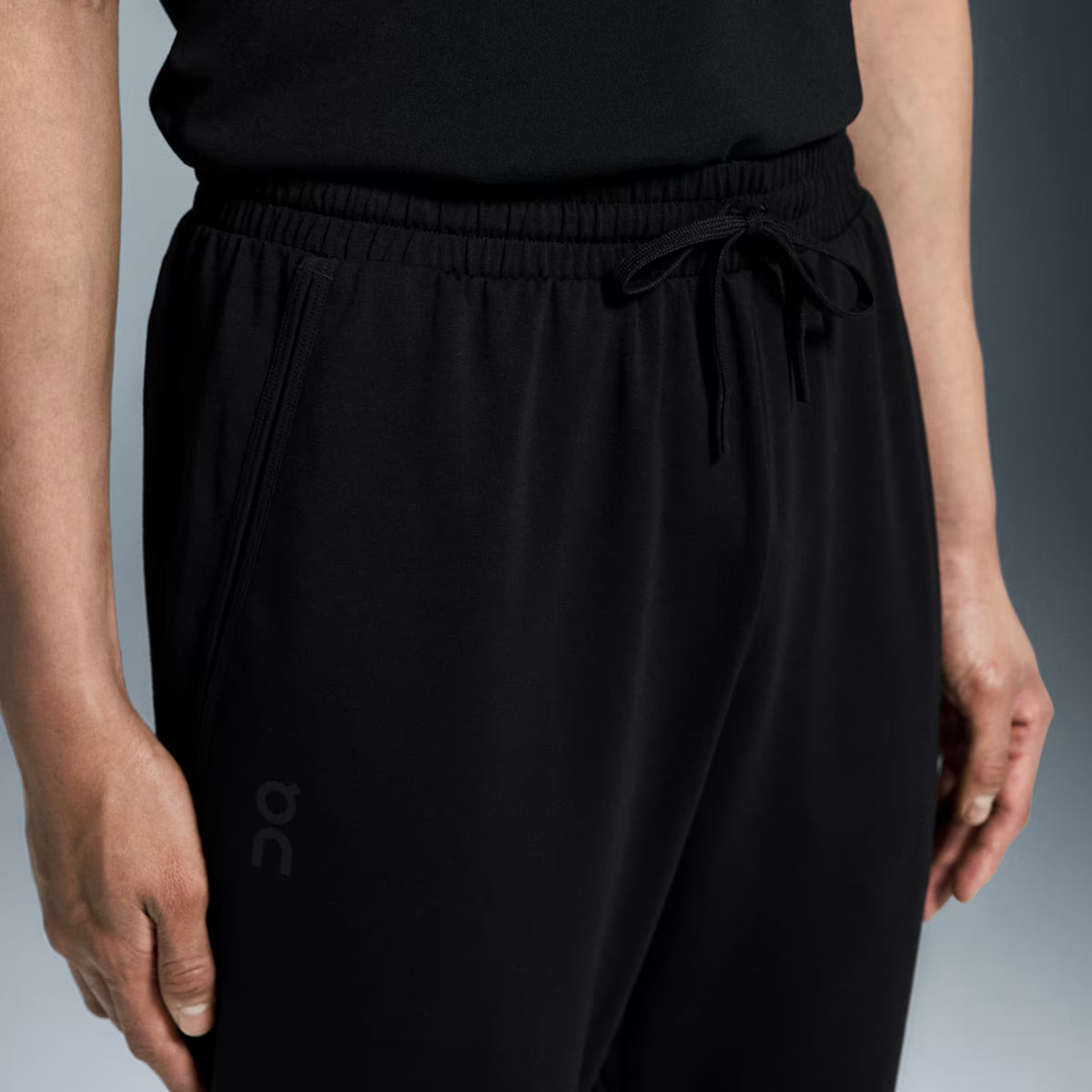 On Studio Joggers Black