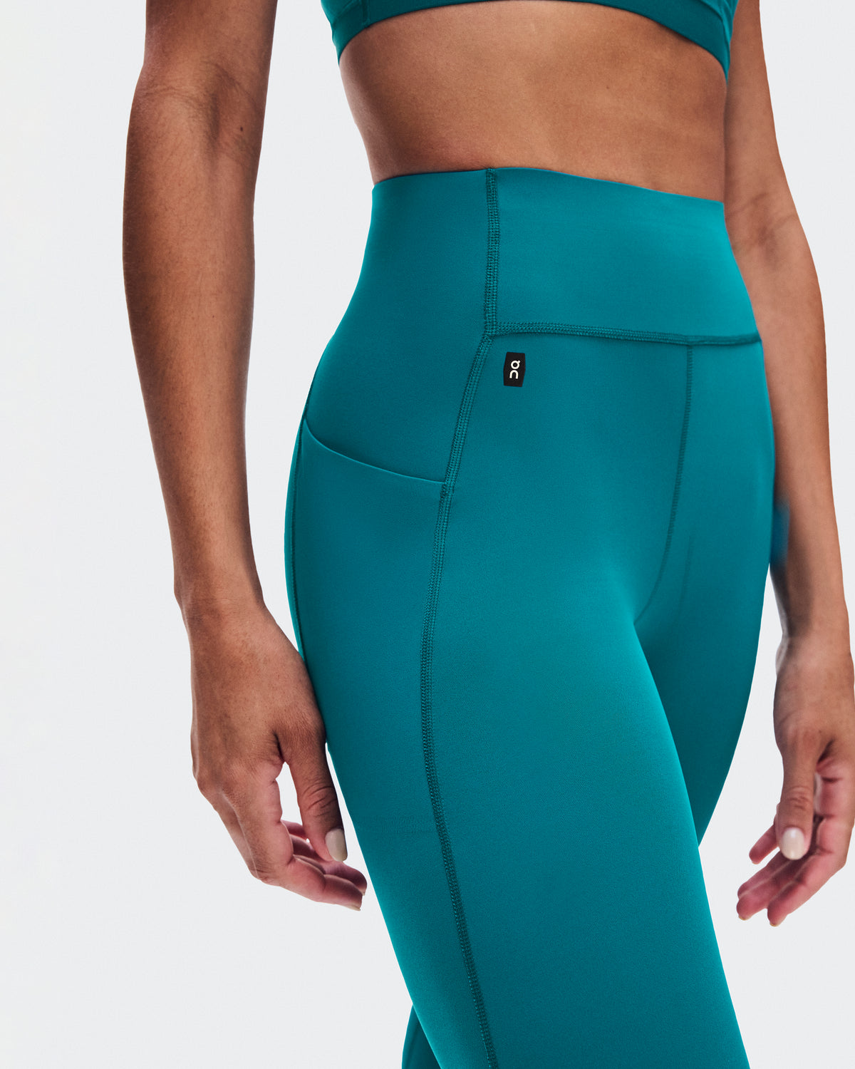On Train Tights Abyss (Women'S)