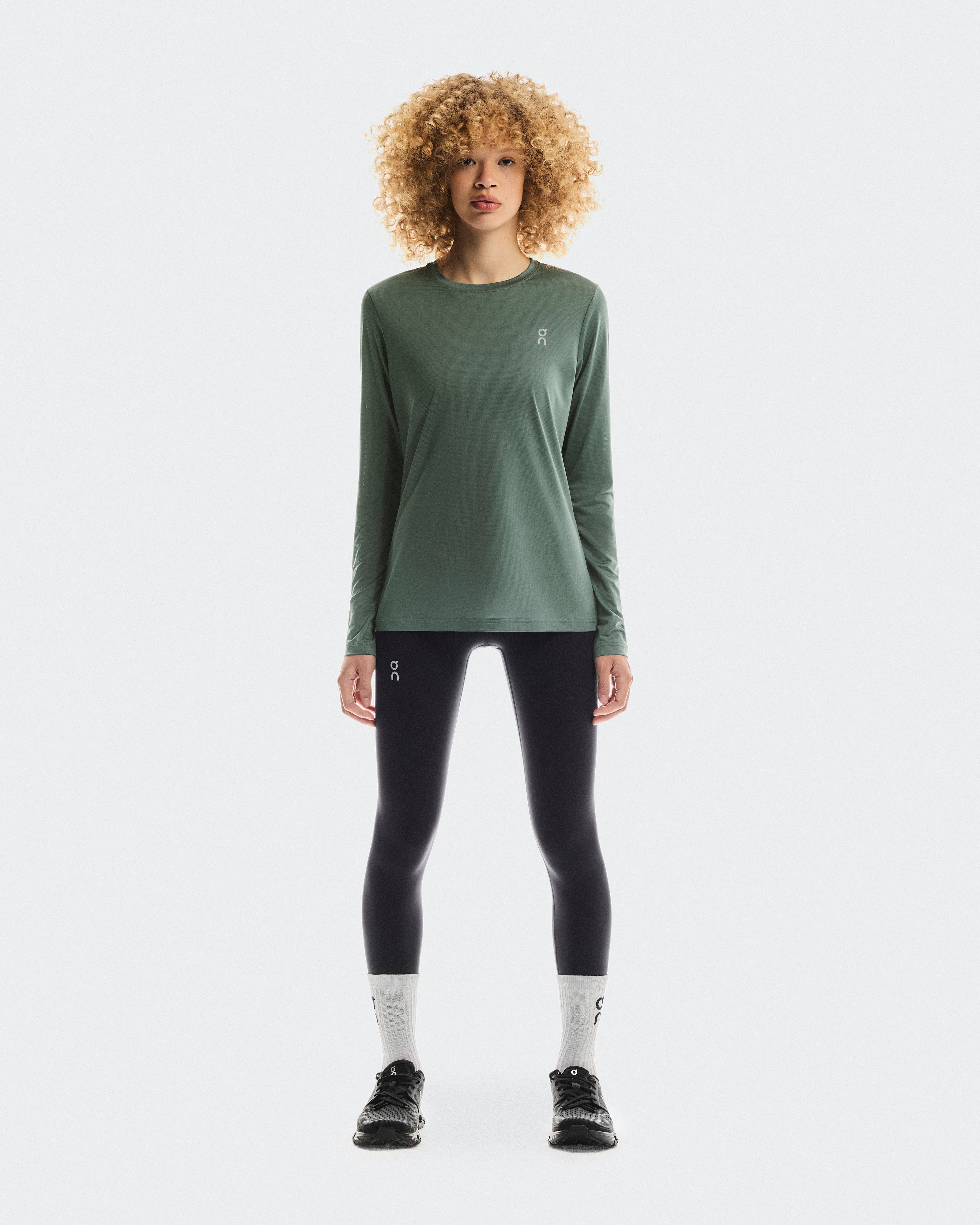 On Core Long-T Olive (Women's)