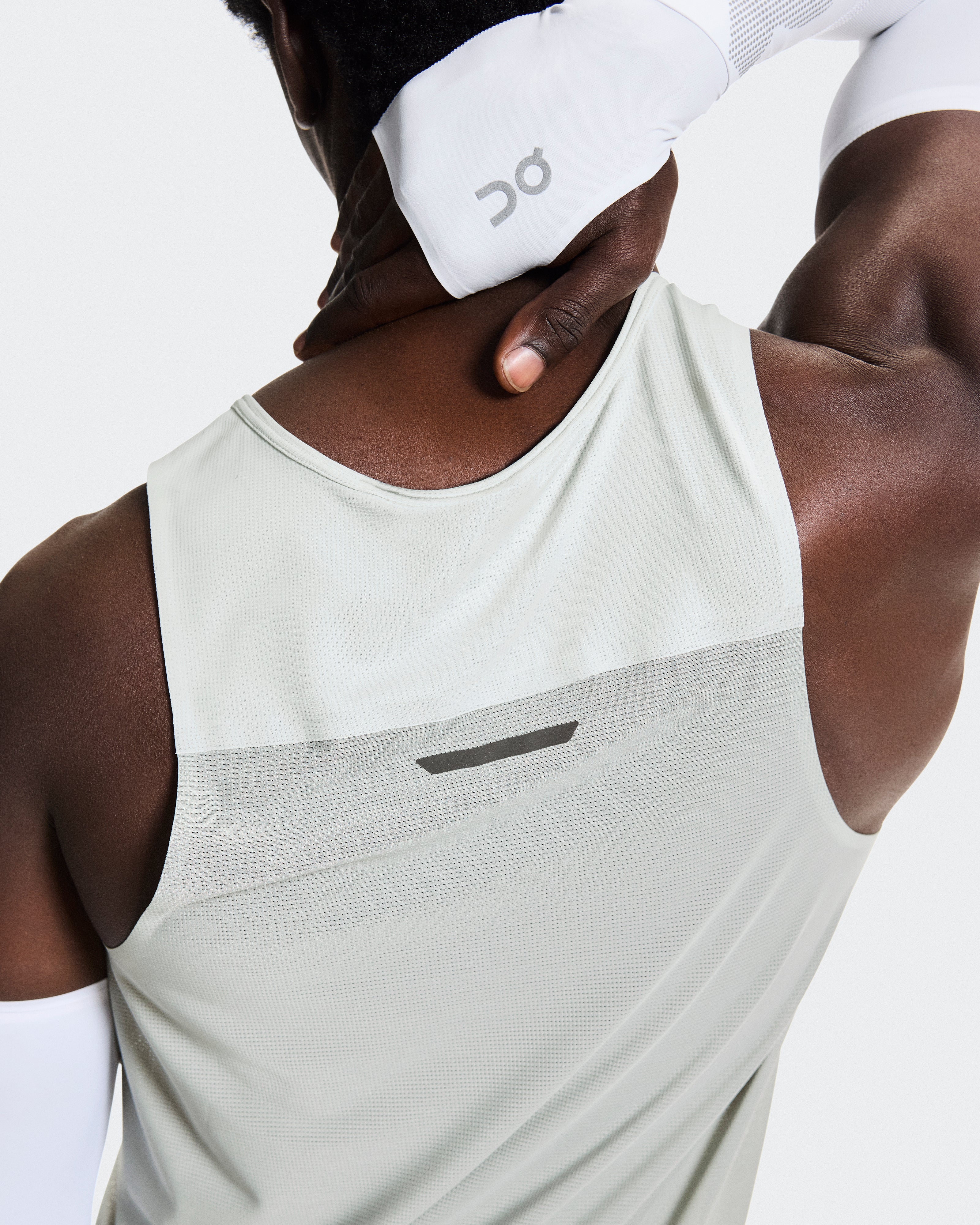 On Performance Tank Iceberg | Tin