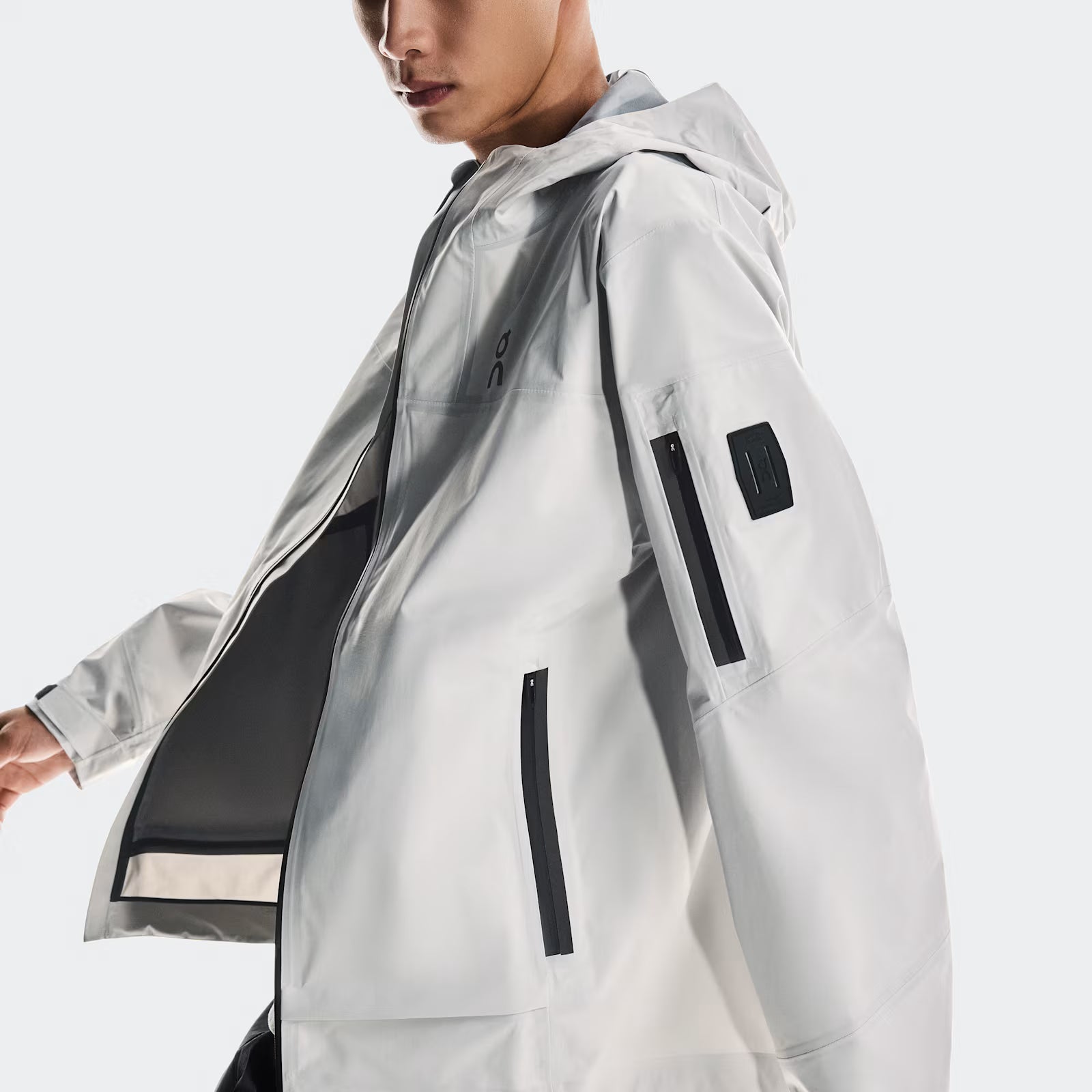 On Trek Jacket Silver