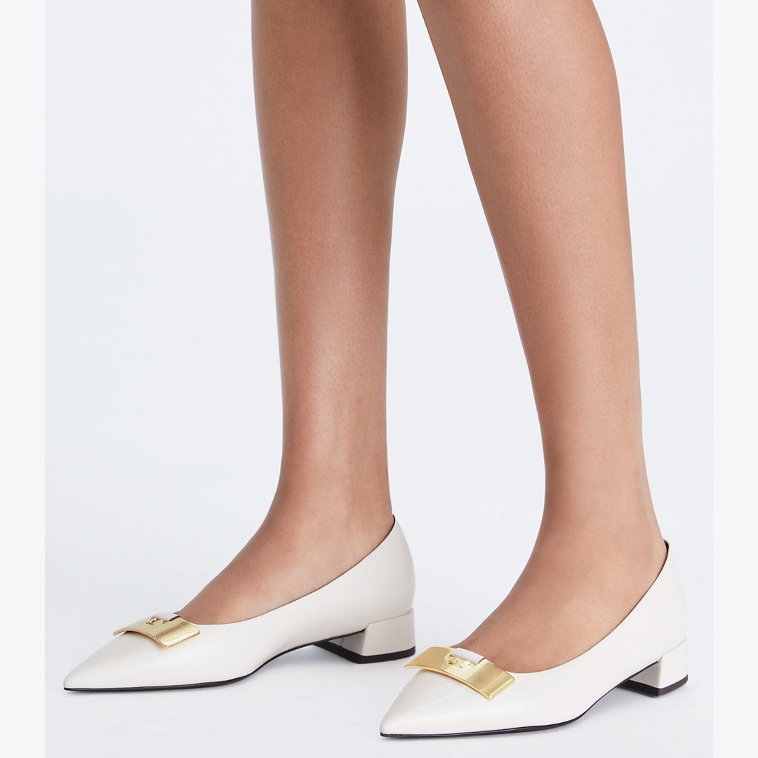 Tory Burch Gigi Petite Pump LIGHT CREAM / GOLD