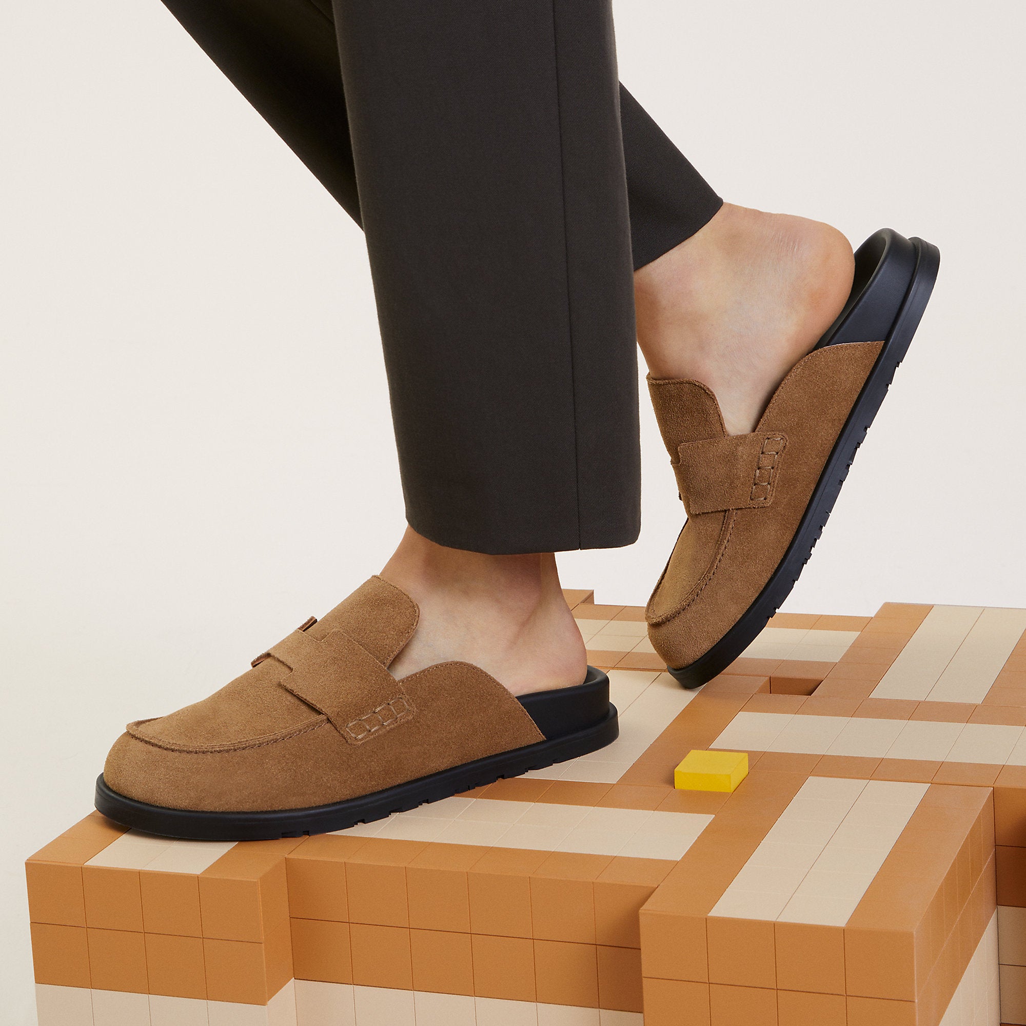 Hermes Go Mule Brun Fum