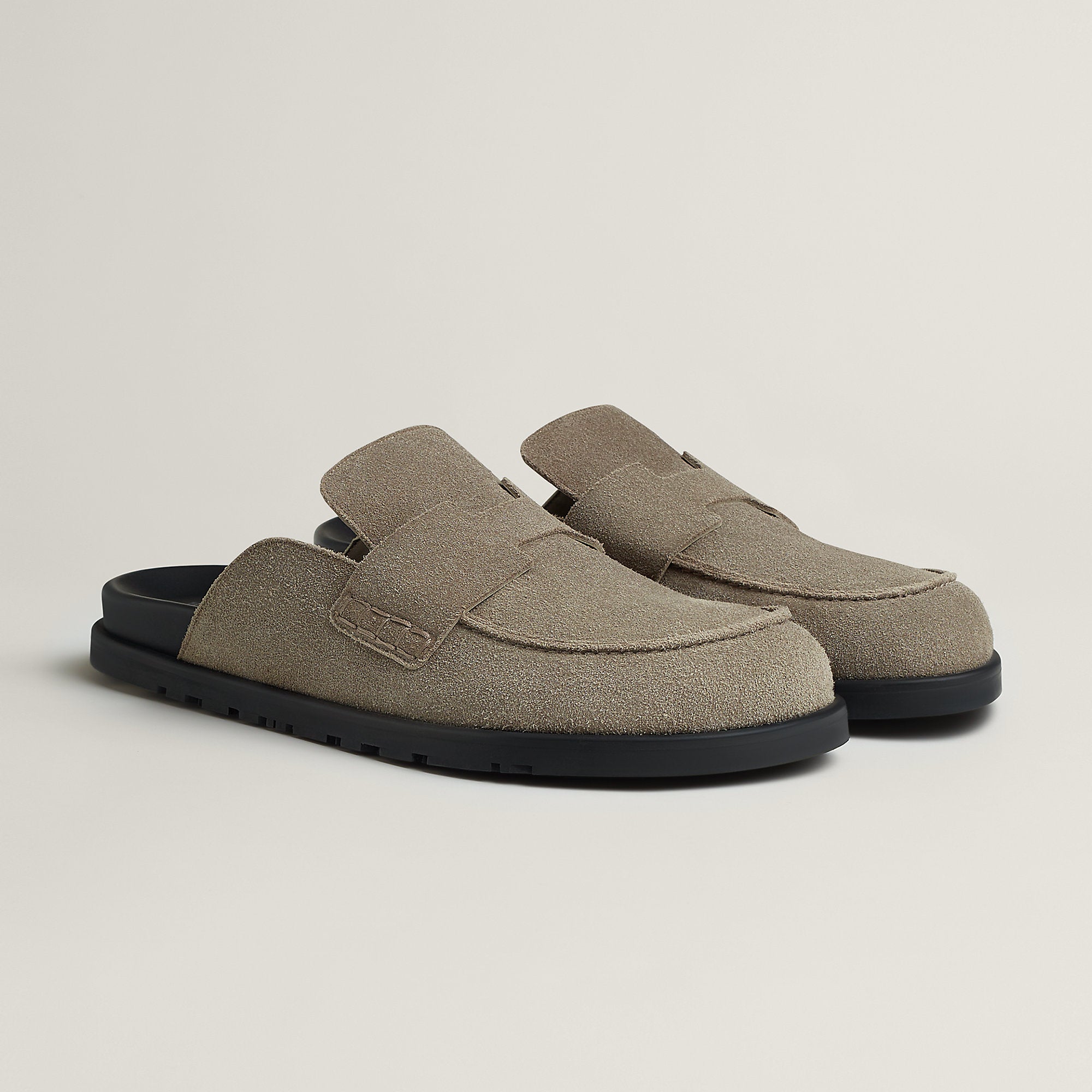 Hermes Go Mule in Toupe, front view showing the signature H cut out detail